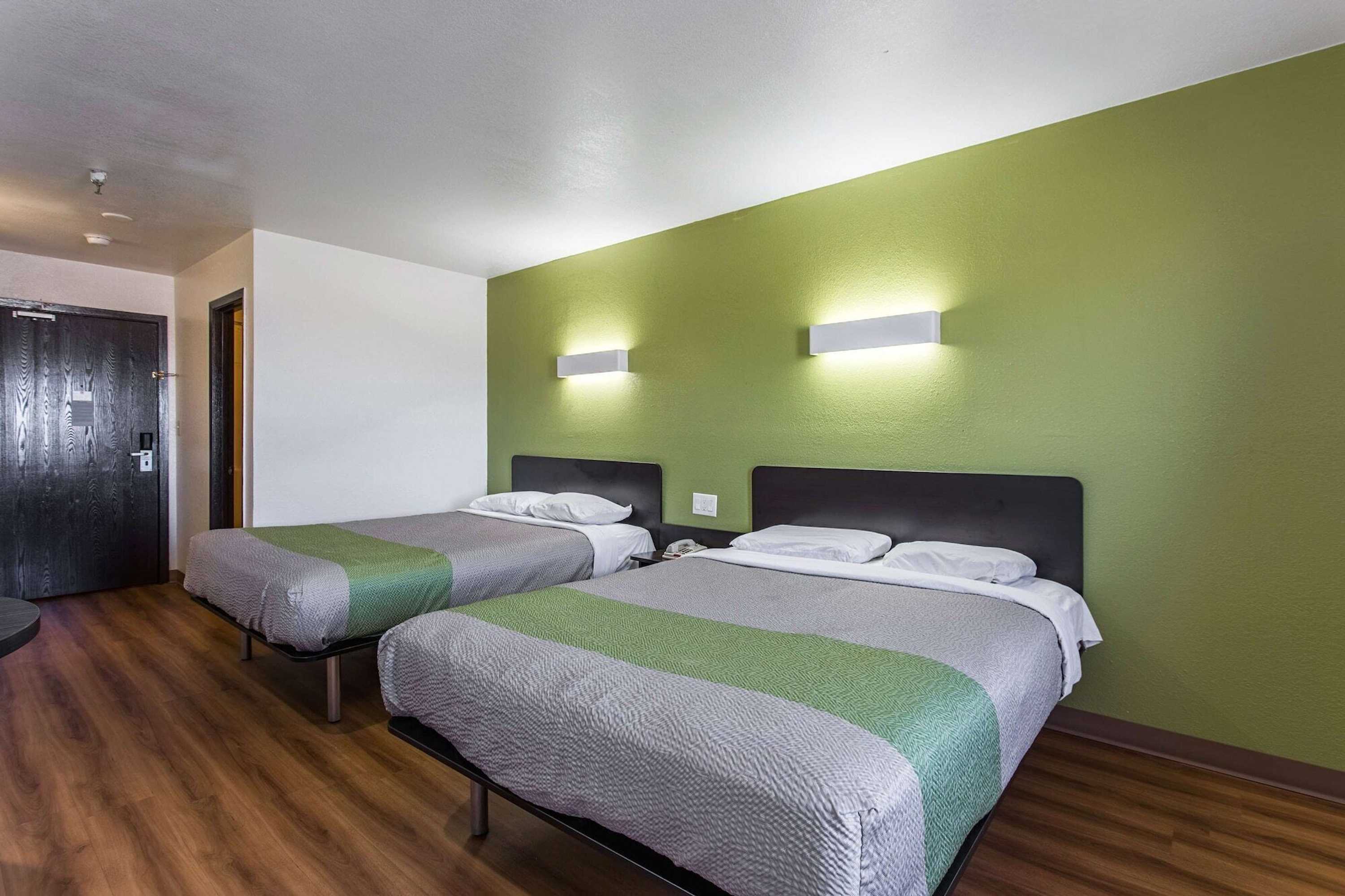 Gift card for Motel 6 Moriarty, NM