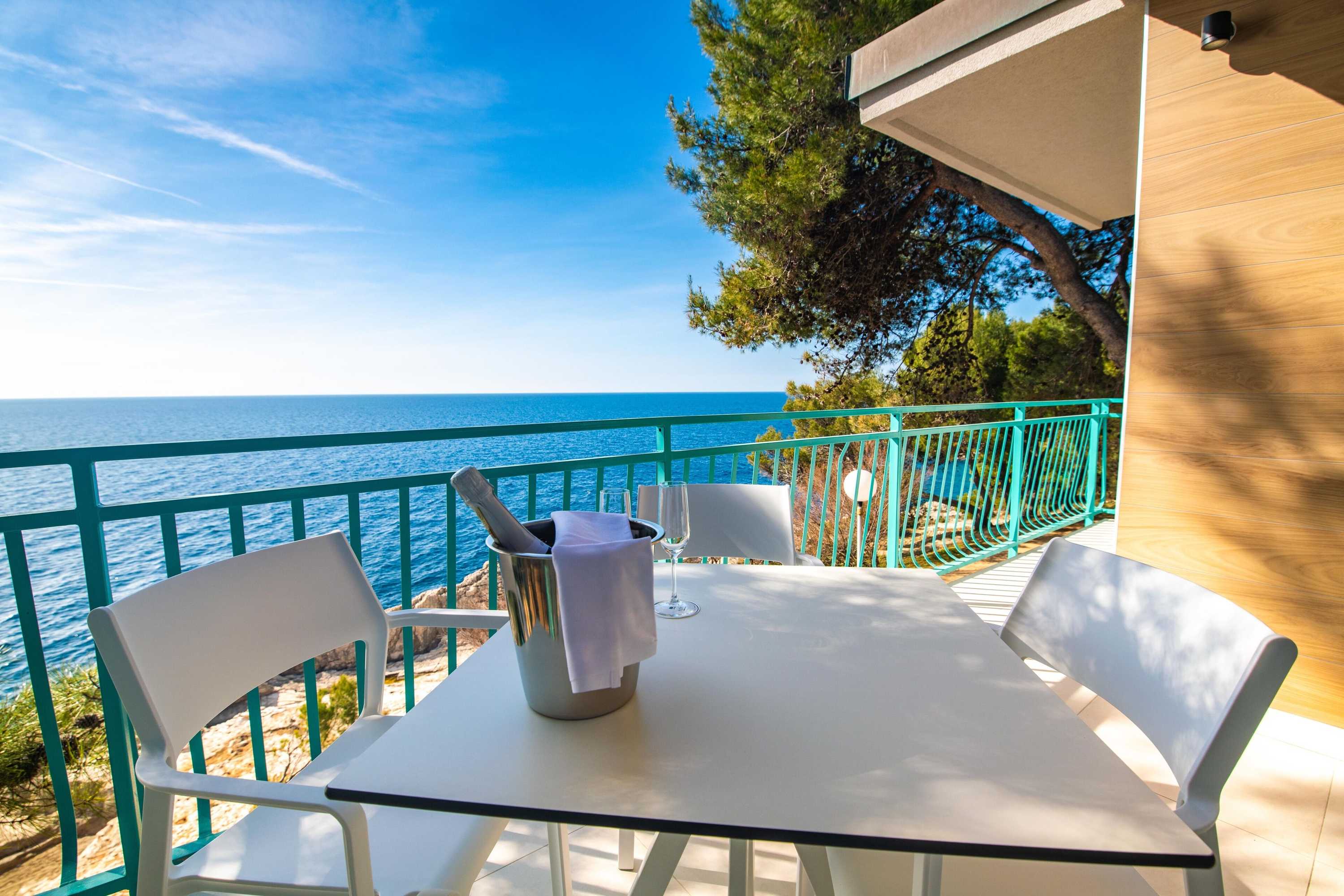 Gift card for Arena Verudela Beach Apartments Gift card for Arena Verudela Beach Apartments