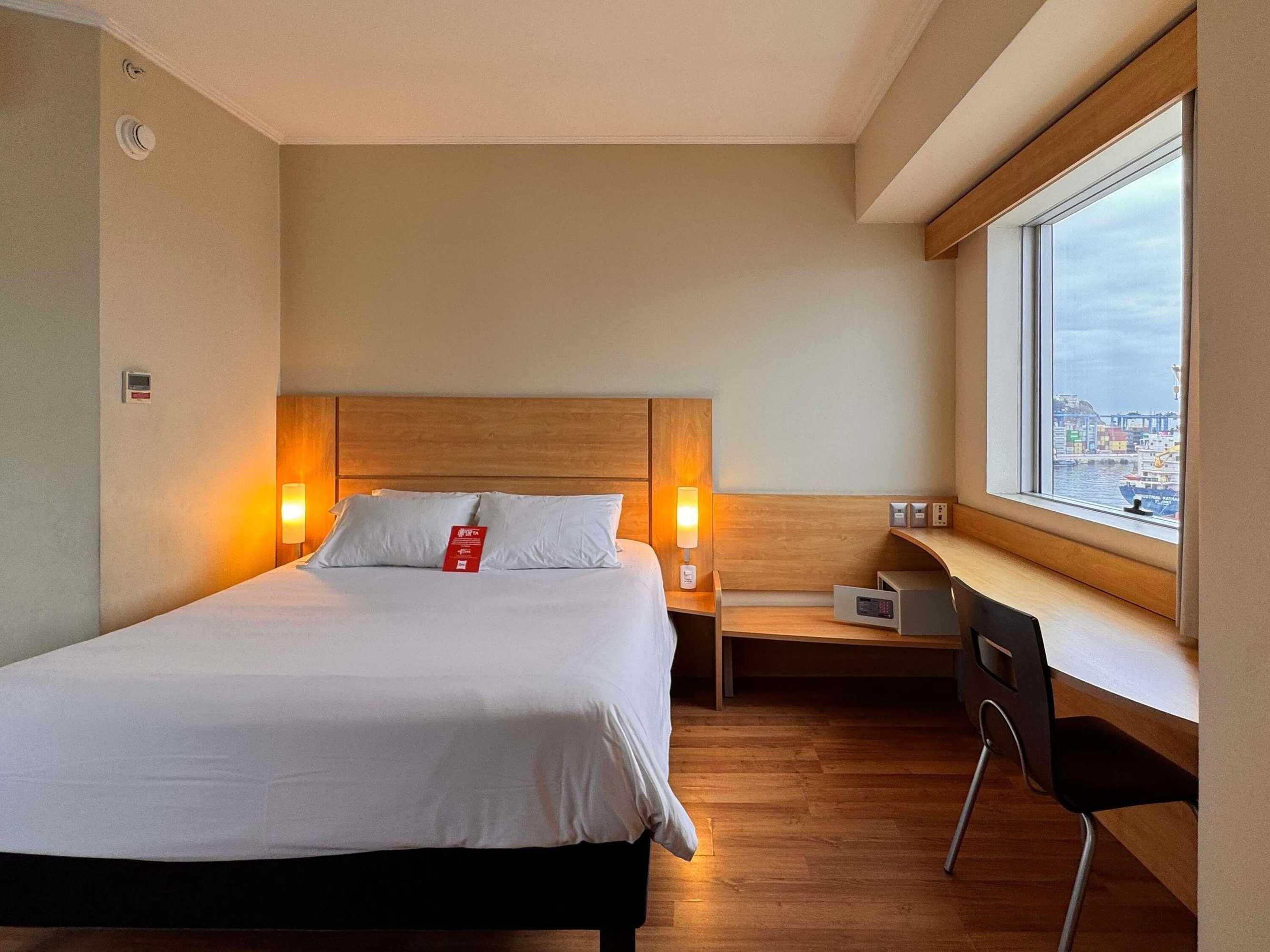 Gift card for Ibis Valparaiso Gift card for Ibis Valparaiso