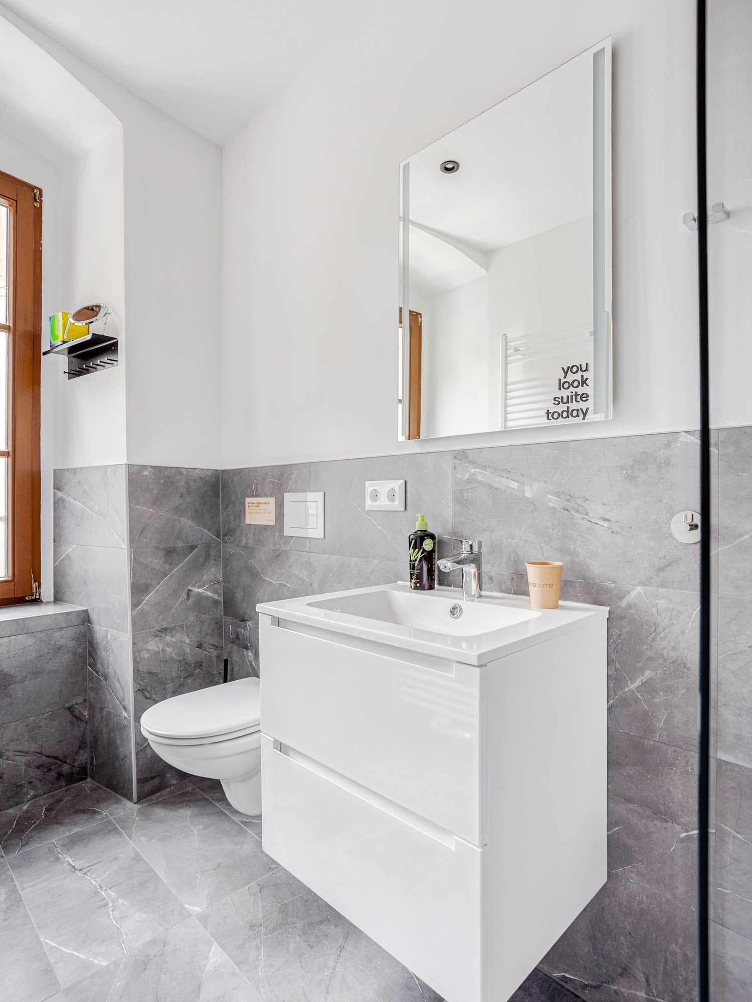 Gift card for Limehome Zwickau Hauptmarkt