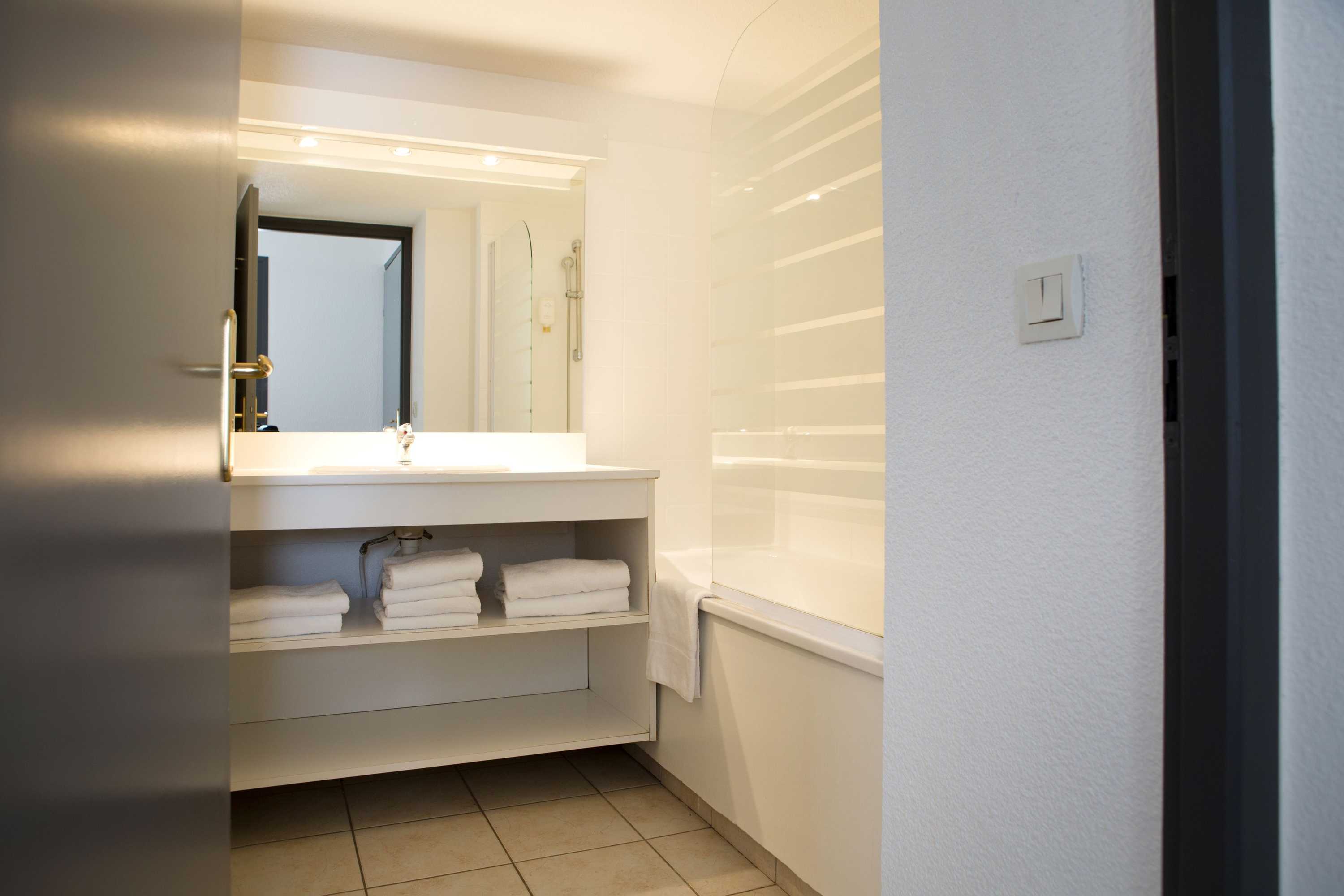 Gift card for Comfort Aparthotel Divonne La Versoix Gift card for Comfort Aparthotel Divonne La Versoix