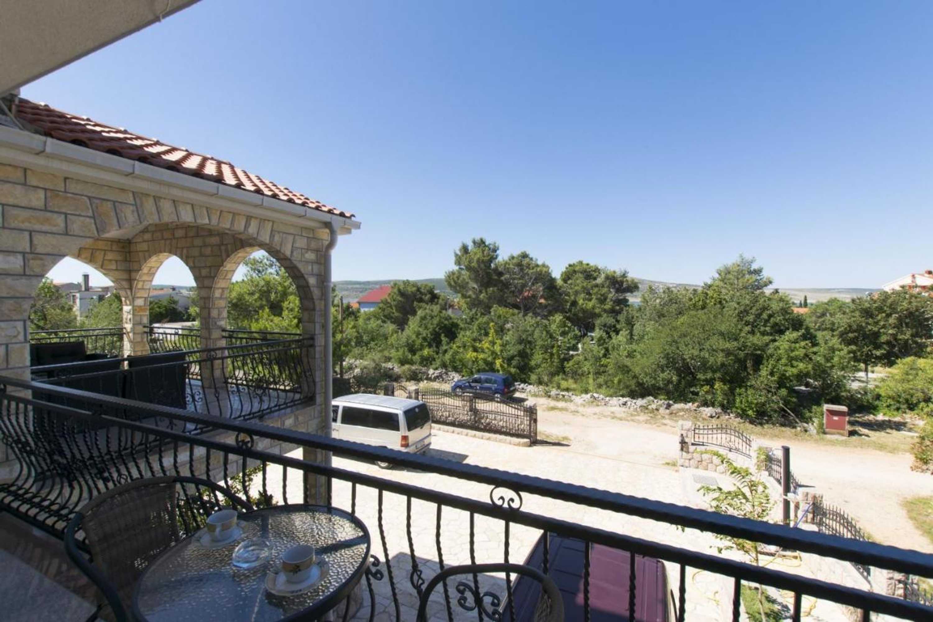 Gift card for Rooms Nada