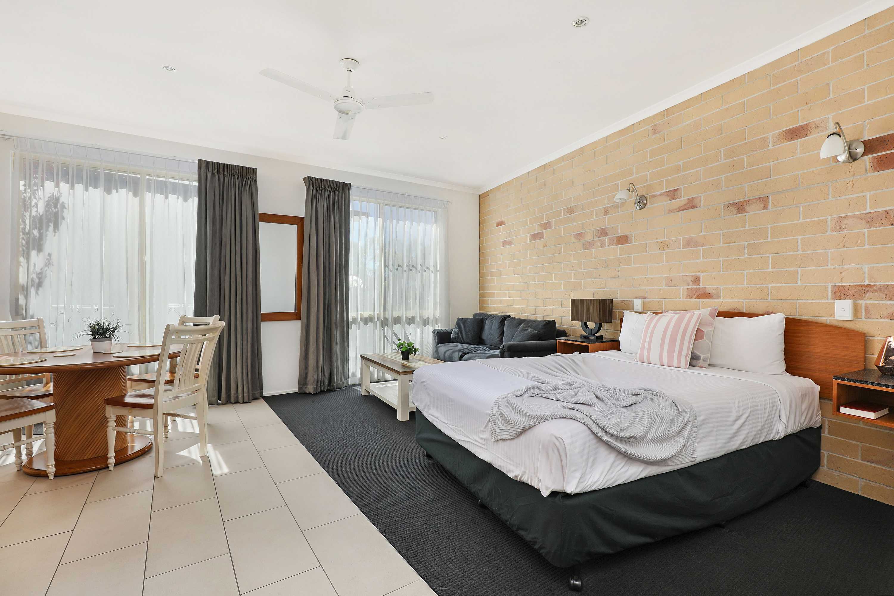Gift card for Caboolture Riverlakes Motel Gift card for Caboolture Riverlakes Motel