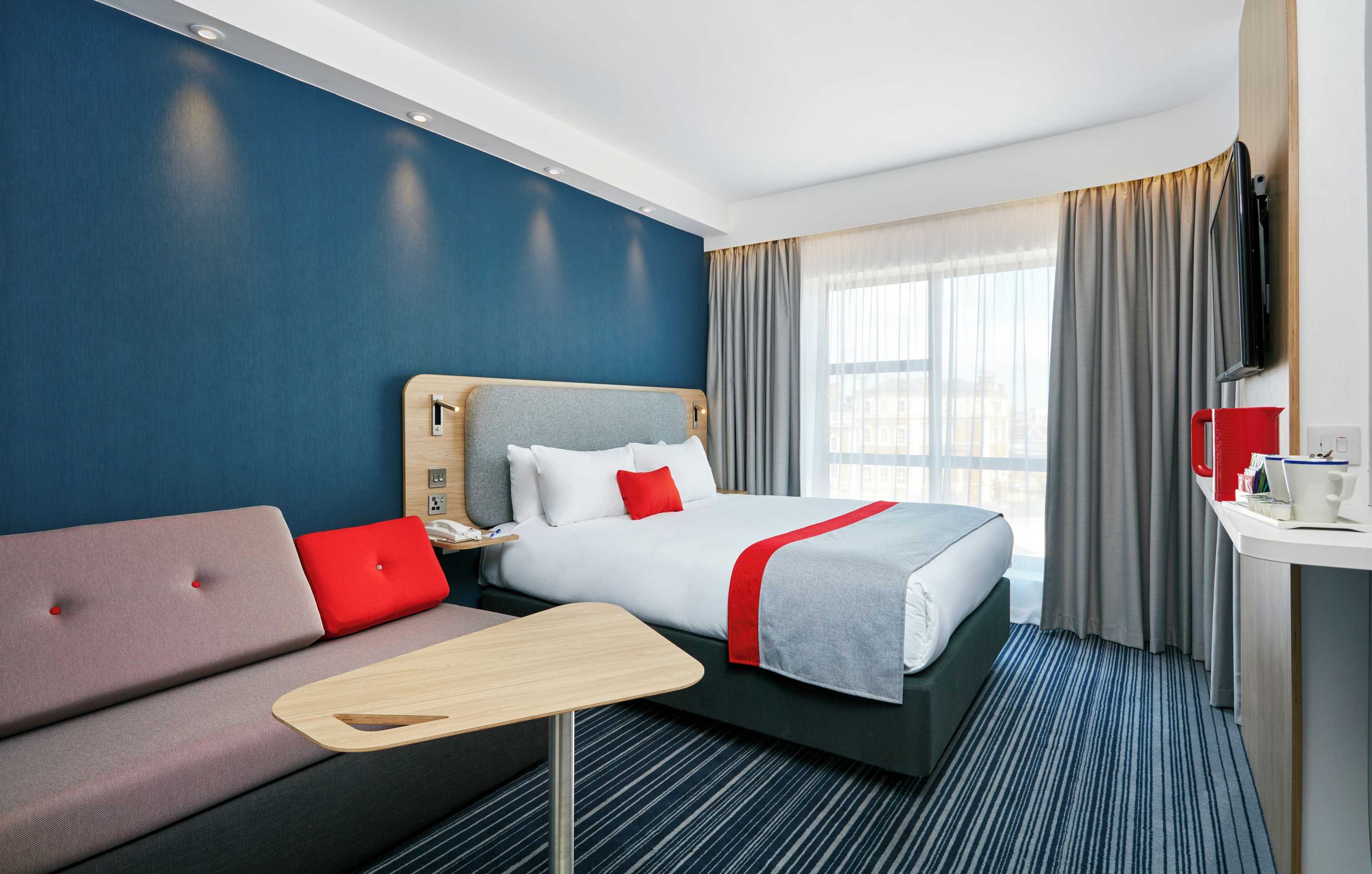 Gift card for Holiday Inn Express Grimsby by Ihg Gift card for Holiday Inn Express Grimsby by Ihg