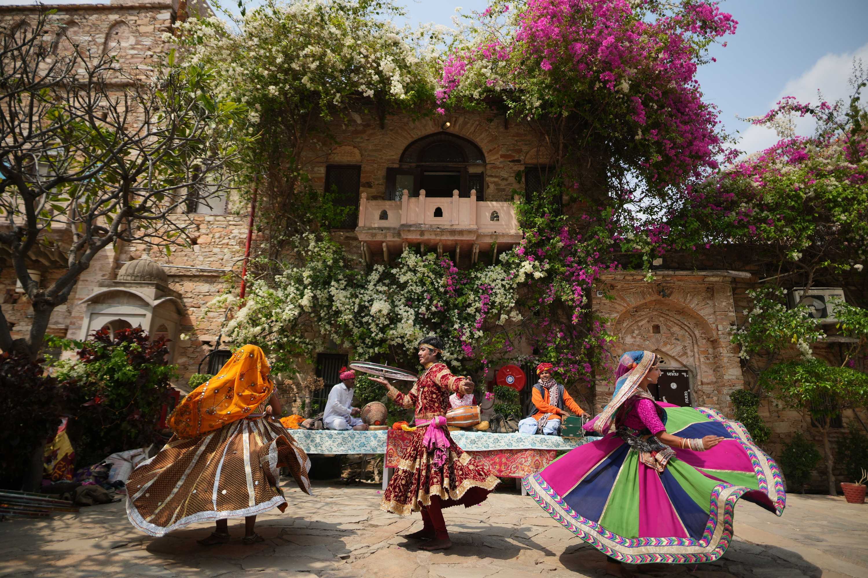 Gift card for Fort Dadhikar, Alwar Gift card for Fort Dadhikar, Alwar