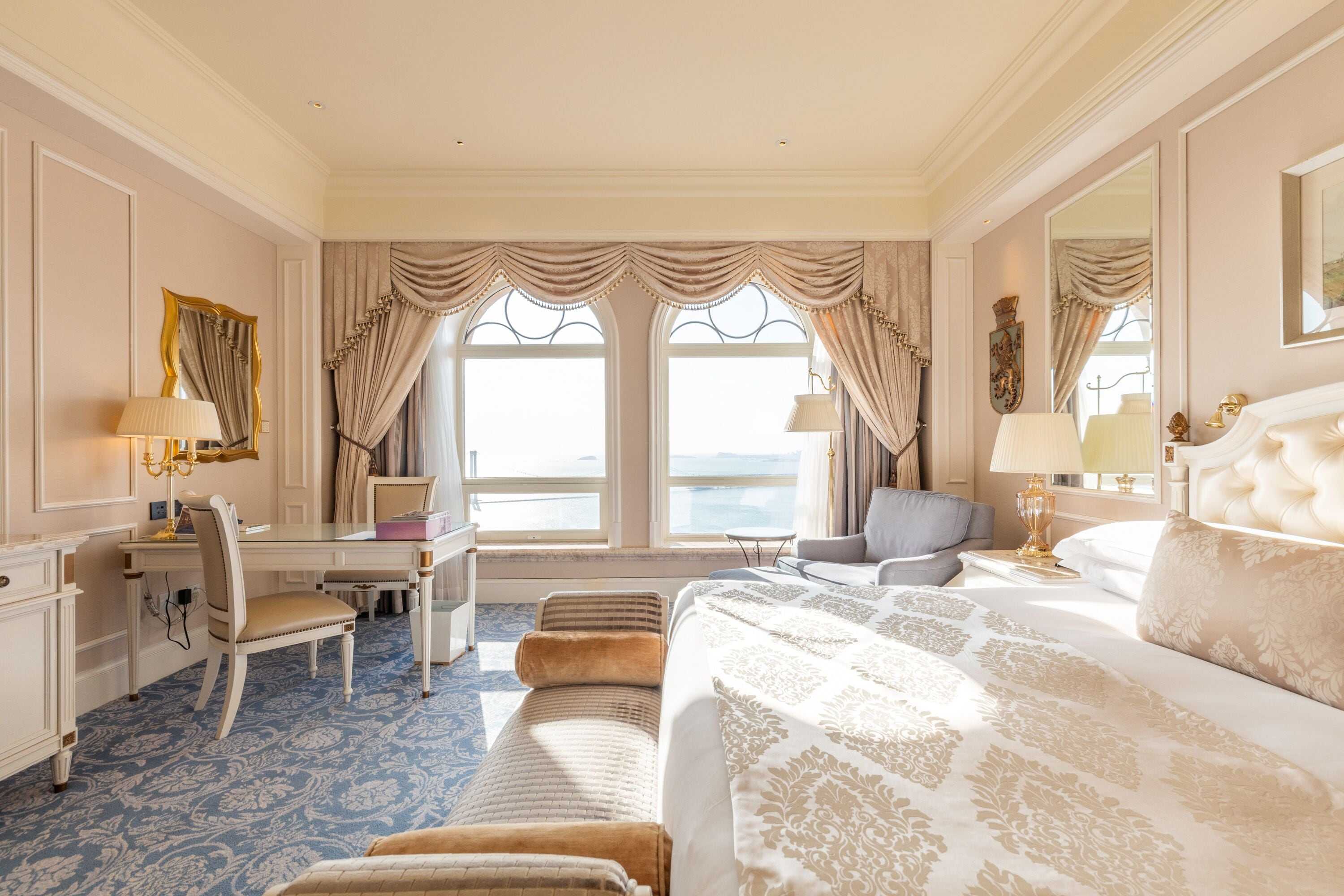 Gift card for The Castle Hotel, a Luxury Collection Hotel, Dalian Gift card for The Castle Hotel, a Luxury Collection Hotel, Dalian