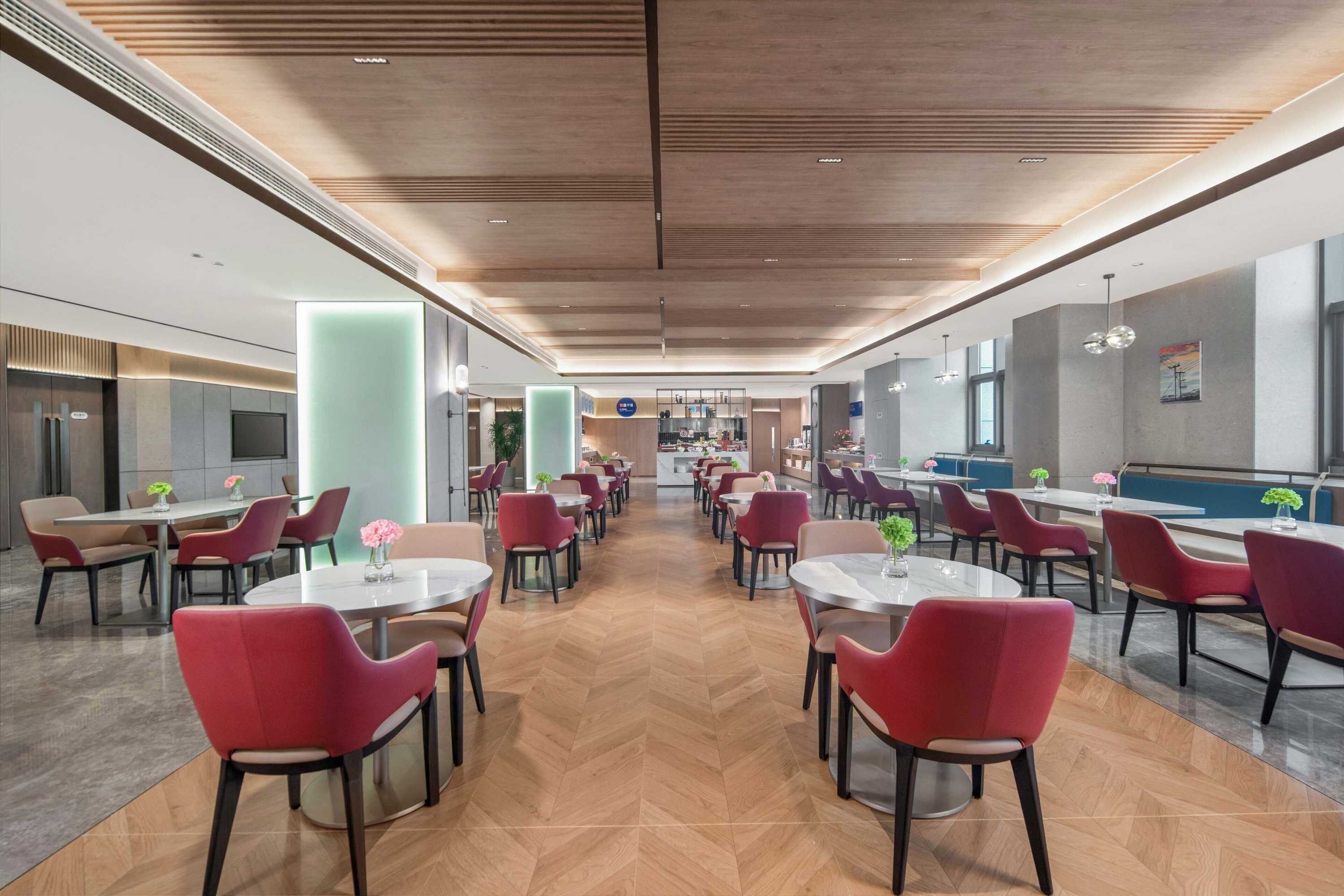 Gift card for Holiday Inn Express Wuxi Xishan by Ihg Gift card for Holiday Inn Express Wuxi Xishan by Ihg