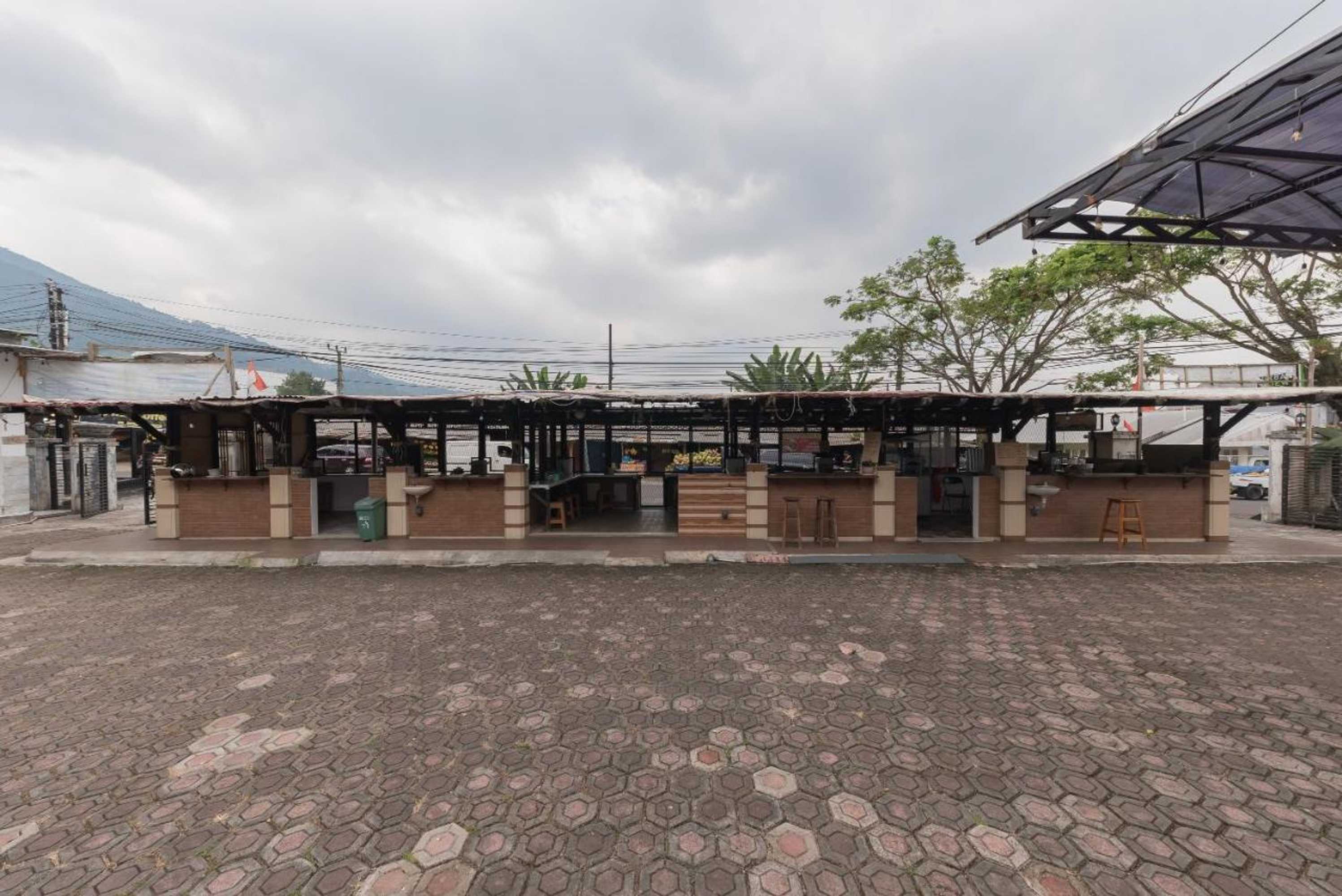 Gift card for Urbanview Hotel Anggrek Puncak by Reddoorz