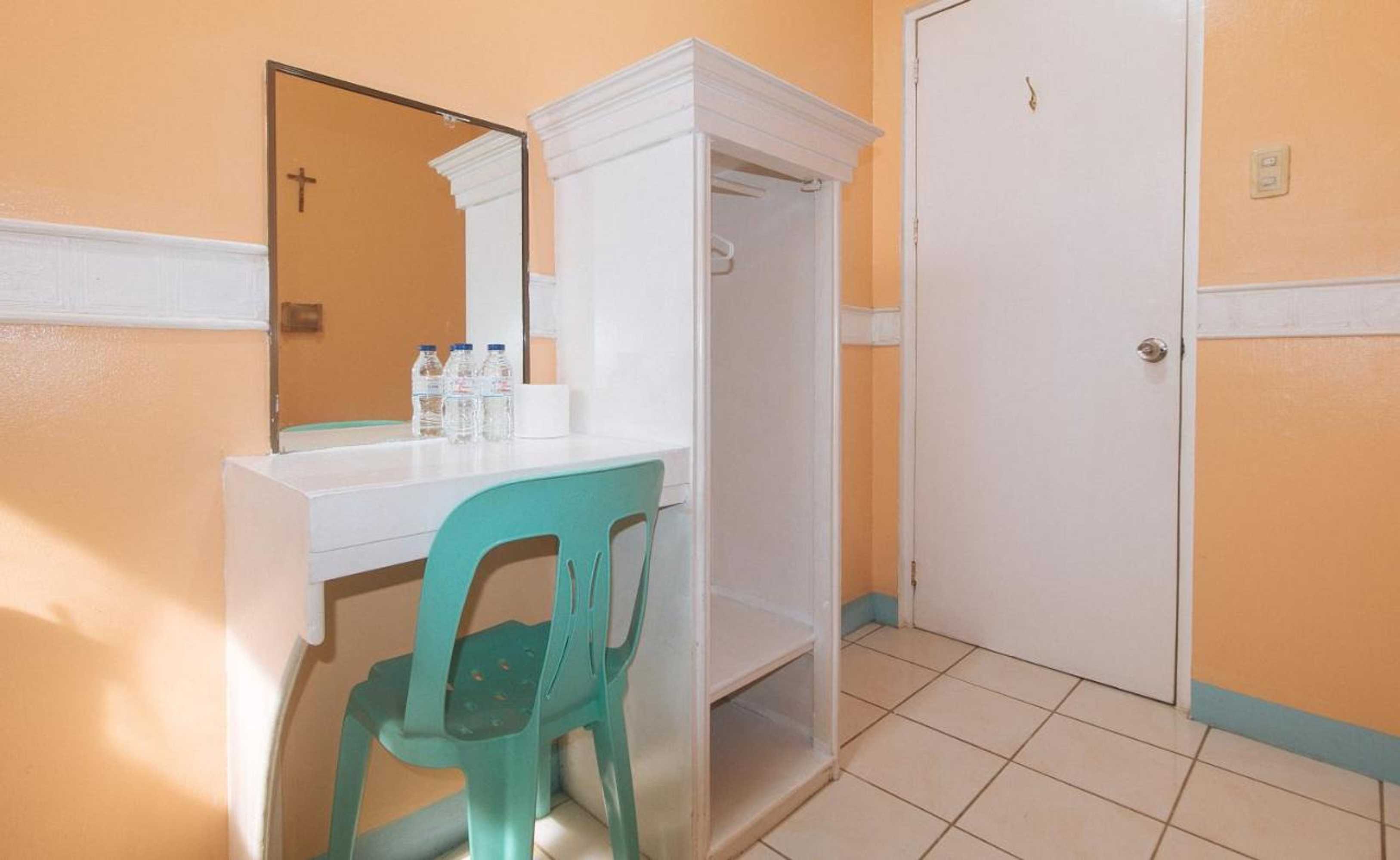 Gift card for Reddoorz at Amora Villa Apartelle