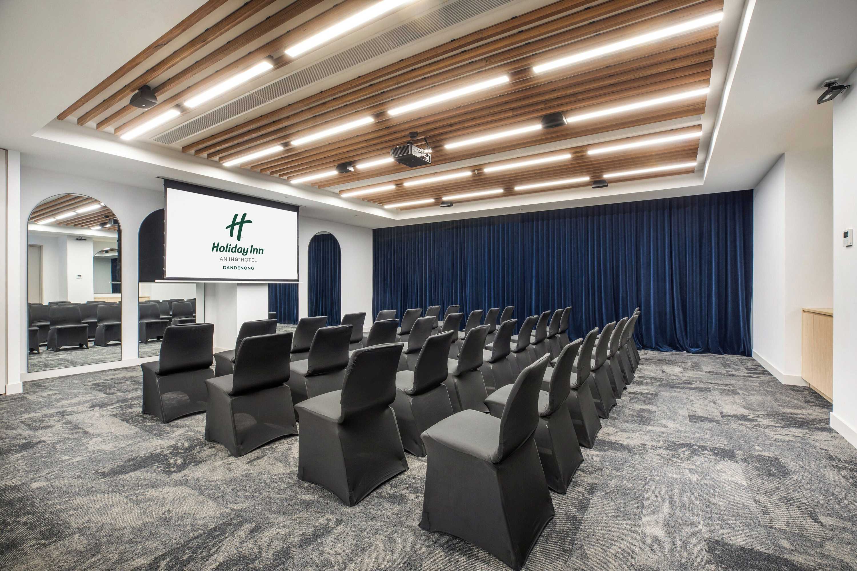Gift card for Holiday Inn Dandenong by Ihg Gift card for Holiday Inn Dandenong by Ihg