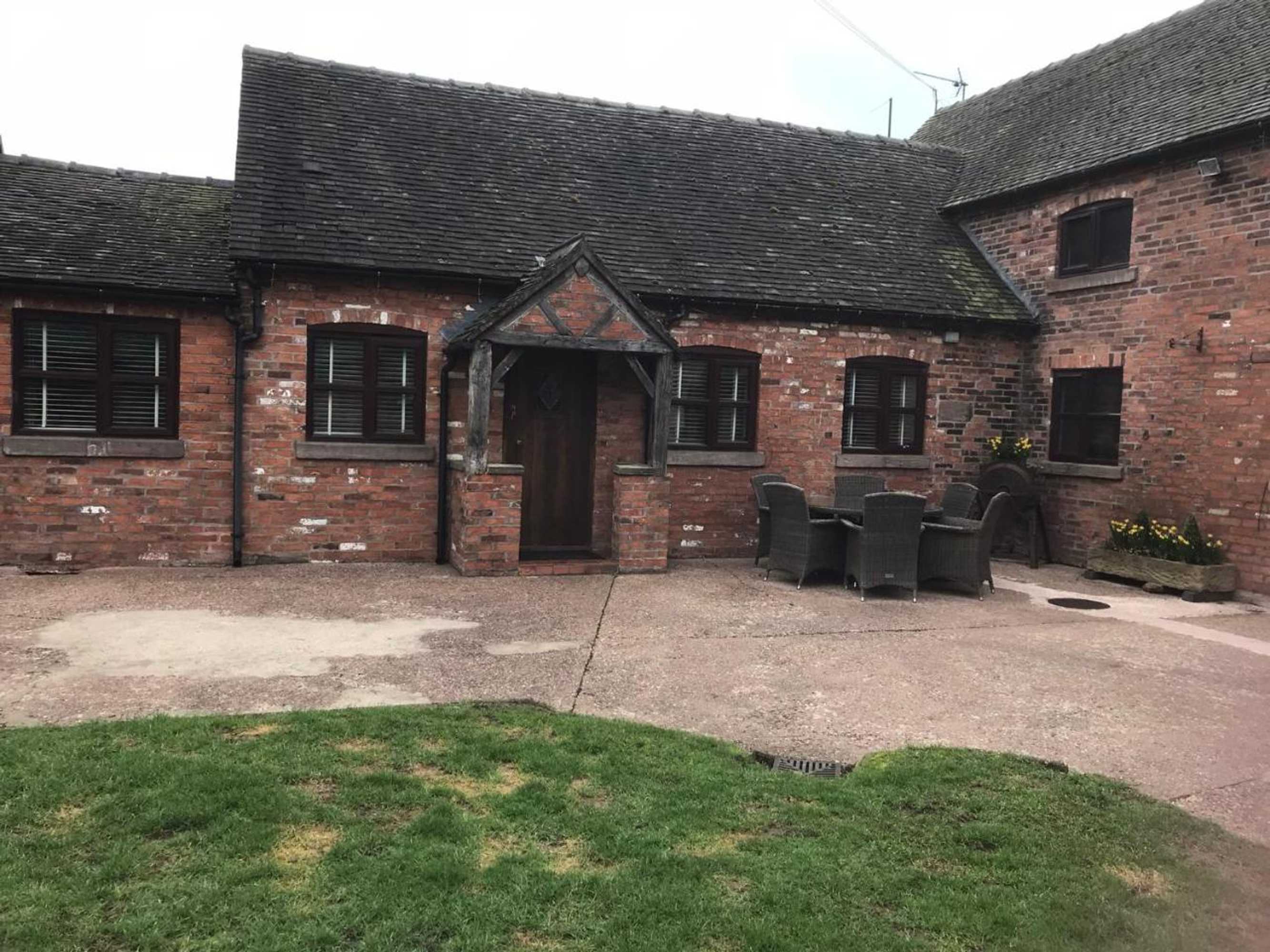 Gift card for Domvilles Farm Self Catering Courtyard Stable