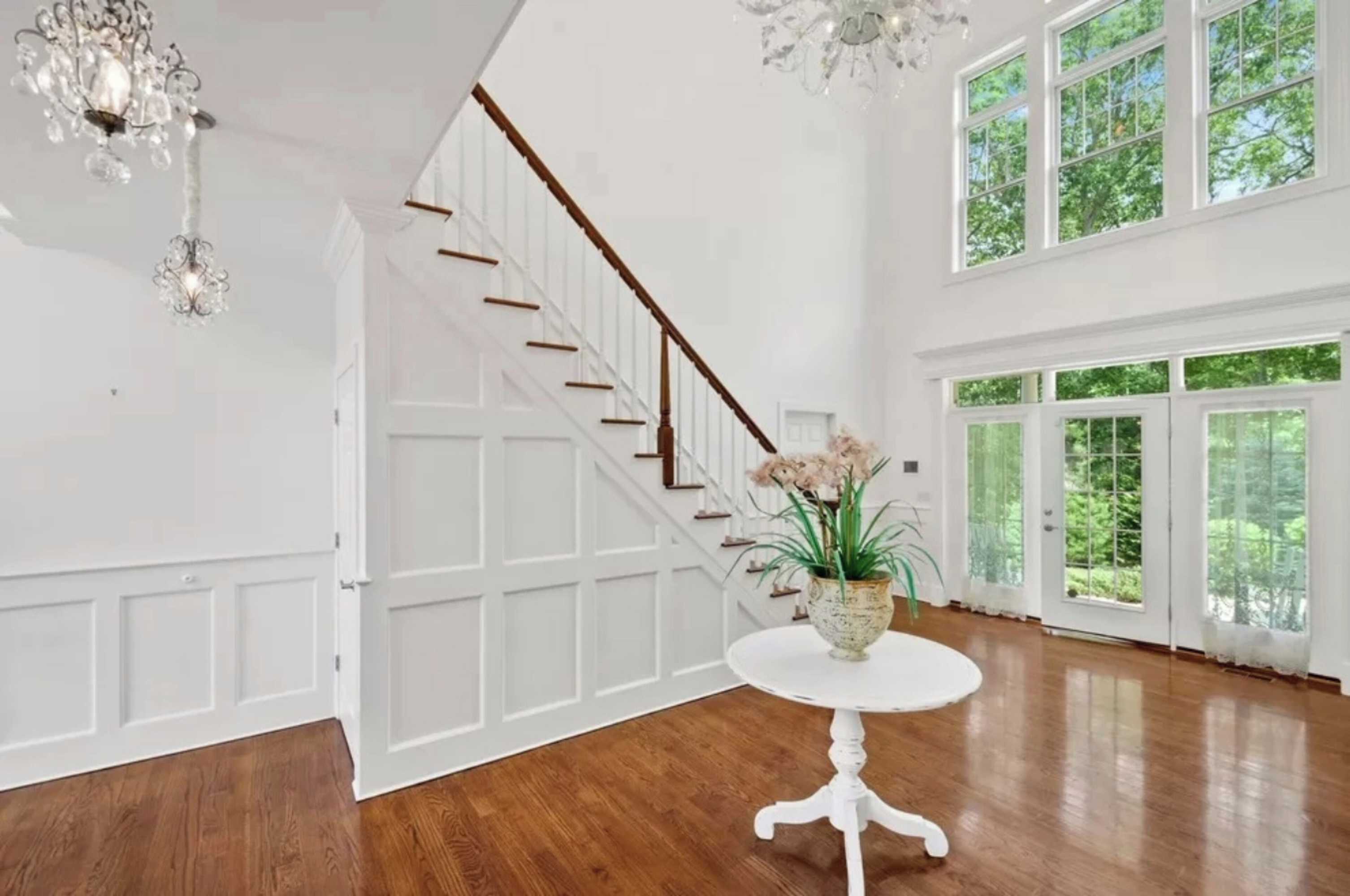 Gift card for Villa Charlotte - Elegant 7 Bedroom Gift card for Villa Charlotte - Elegant 7 Bedroom