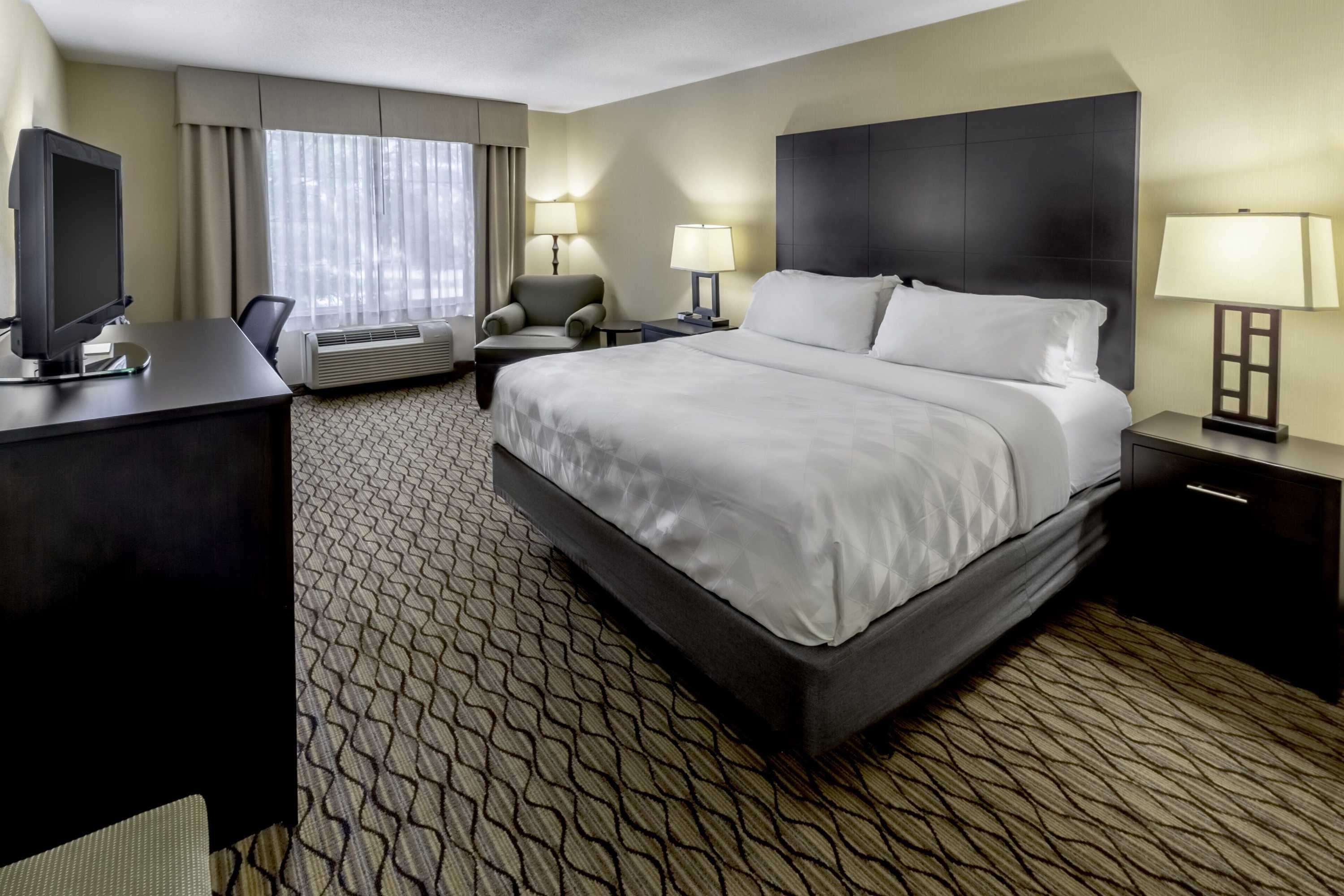 Gift card for Holiday Inn Hotel & Suites-Milwaukee Airport by Ihg Gift card for Holiday Inn Hotel & Suites-Milwaukee Airport by Ihg