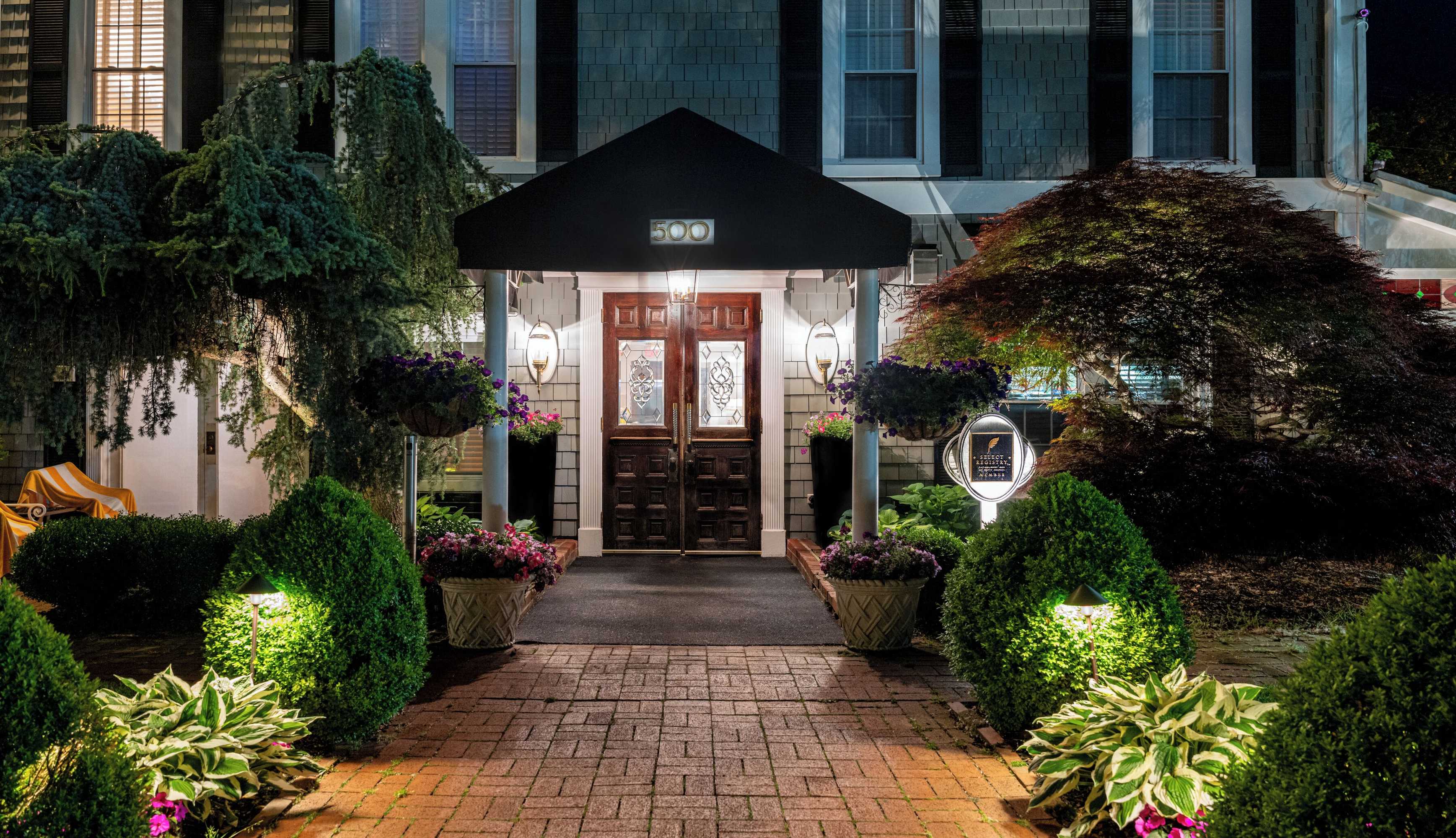 Gift card for Chateau Inn And Suites Gift card for Chateau Inn And Suites
