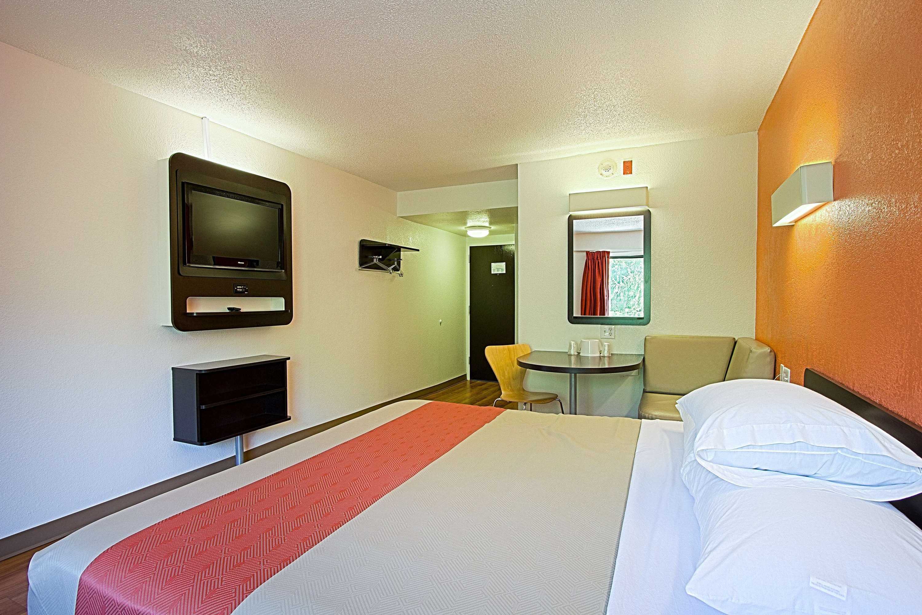 Gift card for Motel 6 East Brunswick, NJ Gift card for Motel 6 East Brunswick, NJ