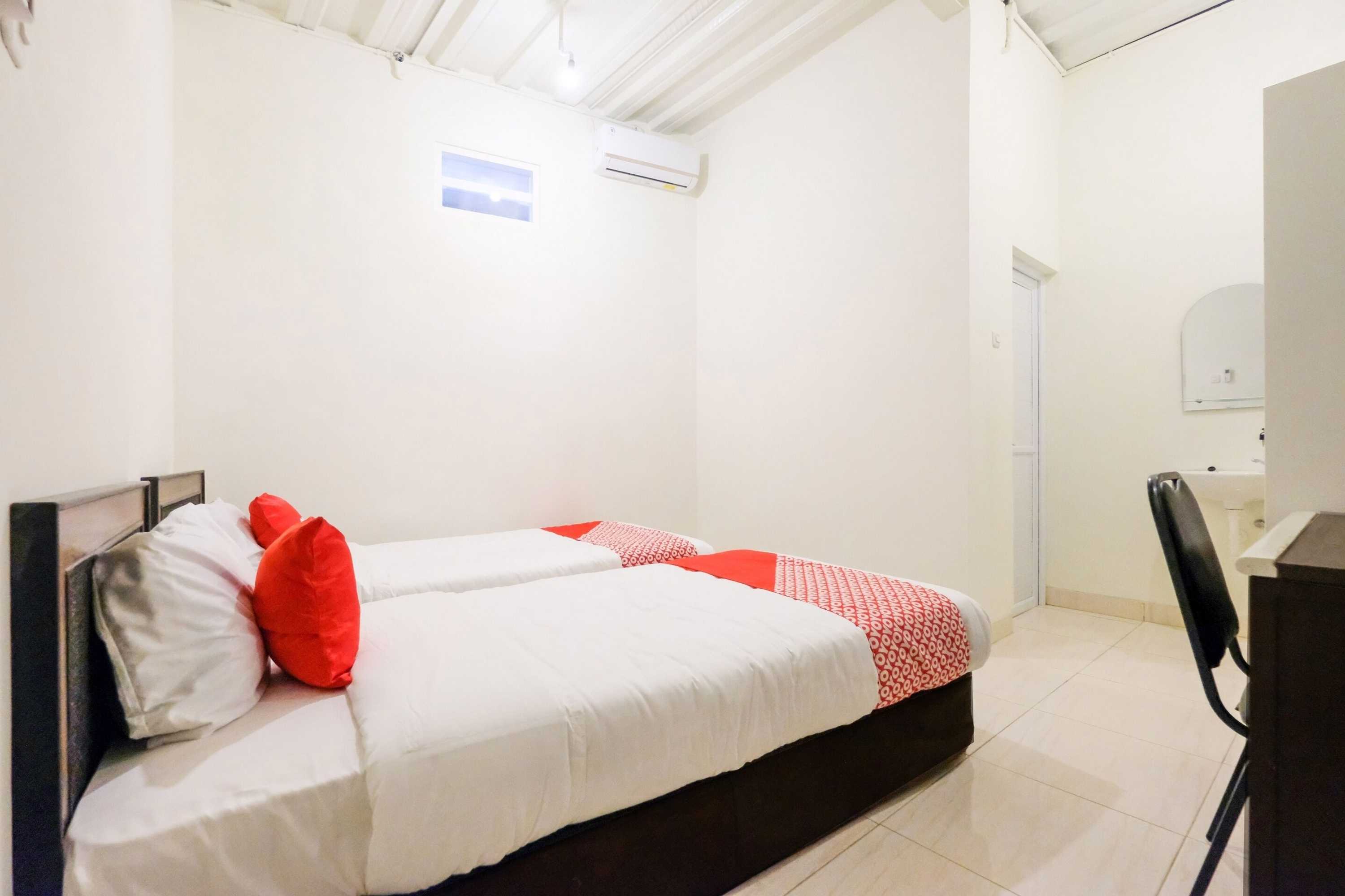 Gift card for Super Oyo Collection O 2383 Andongkoe 64 Salatiga