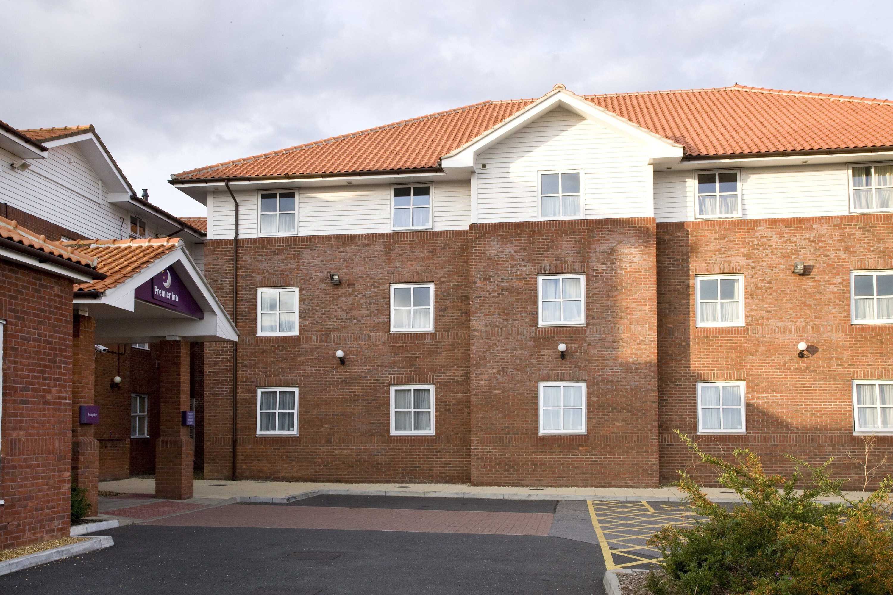 Gift card for Premier Inn Chelmsford (springfield) Gift card for Premier Inn Chelmsford (springfield)