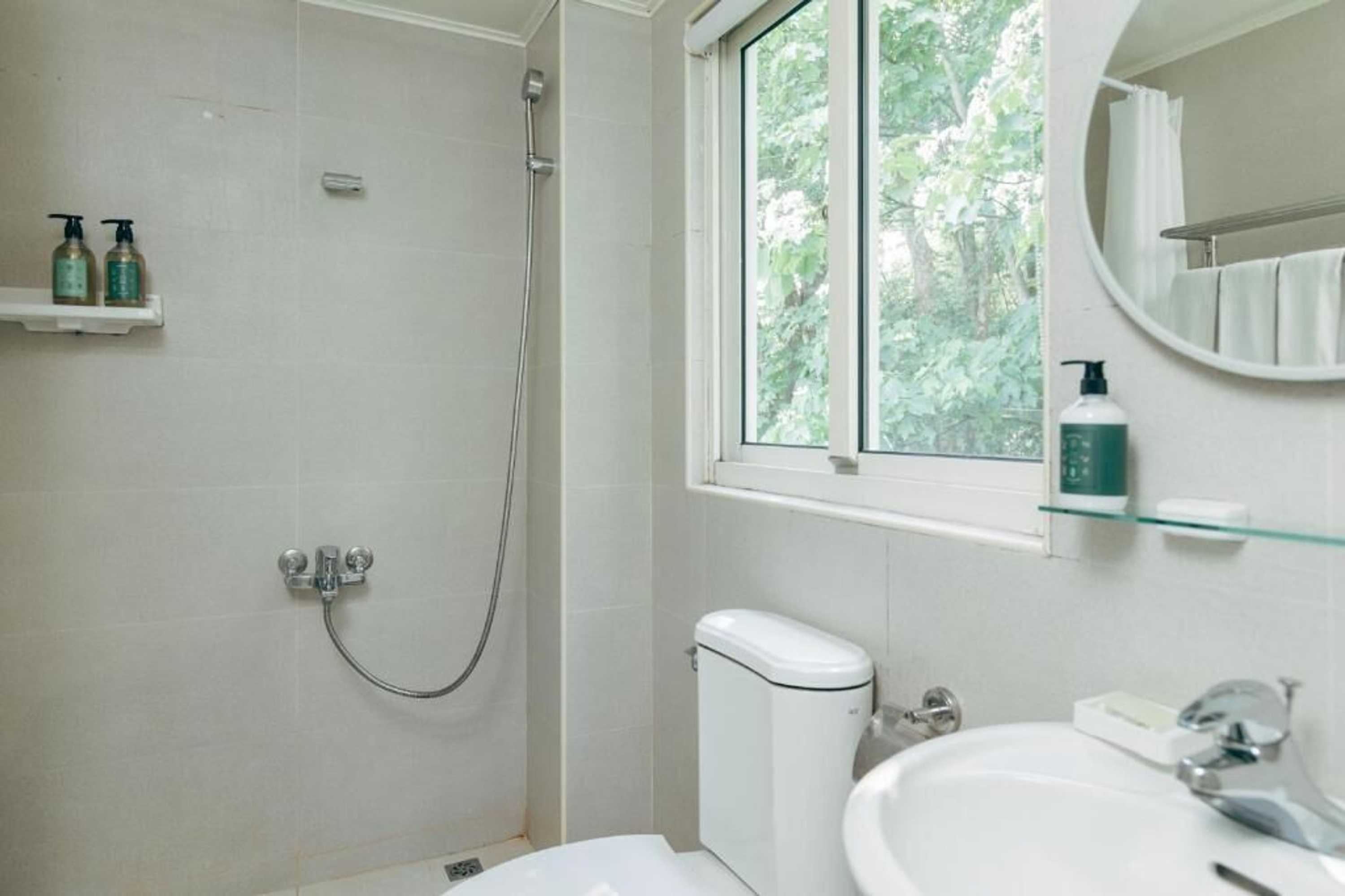 Gift card for Lvbolang by Reindeer, Sanyi