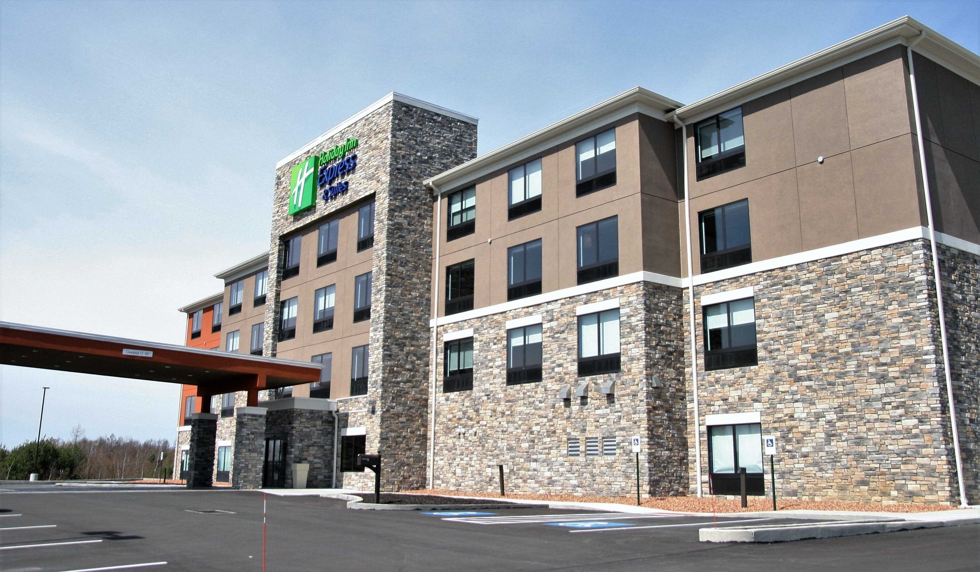 Gift card for Holiday Inn Express & Suites Clarion by Ihg Gift card for Holiday Inn Express & Suites Clarion by Ihg