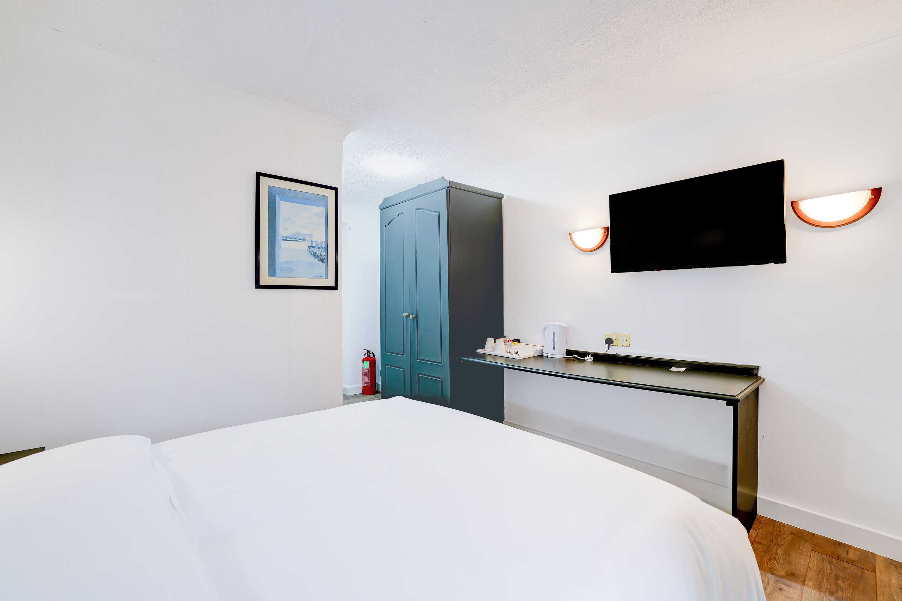 Gift card for Oyo The Rivenhall Hotel in Witham, Chelmsford Gift card for Oyo The Rivenhall Hotel in Witham, Chelmsford