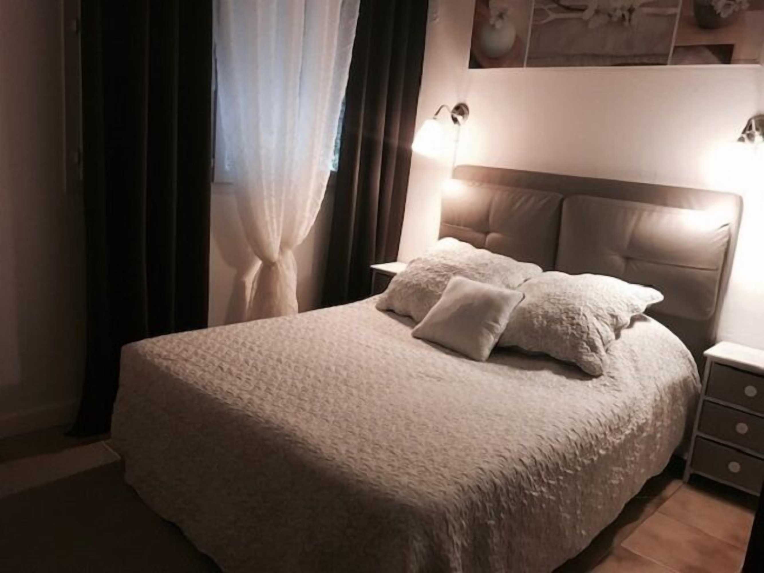 Gift card for Costa Belle