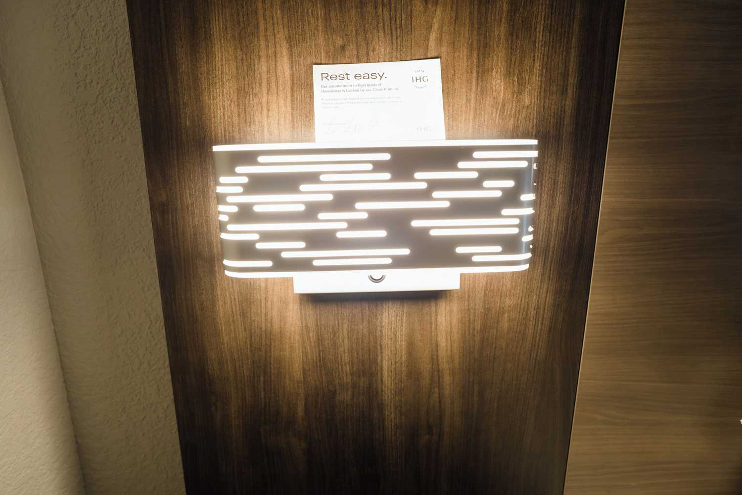 Gift card for Holiday Inn Express & Suites Knoxville-North-I-75 Exit 112 by Ihg Gift card for Holiday Inn Express & Suites Knoxville-North-I-75 Exit 112 by Ihg