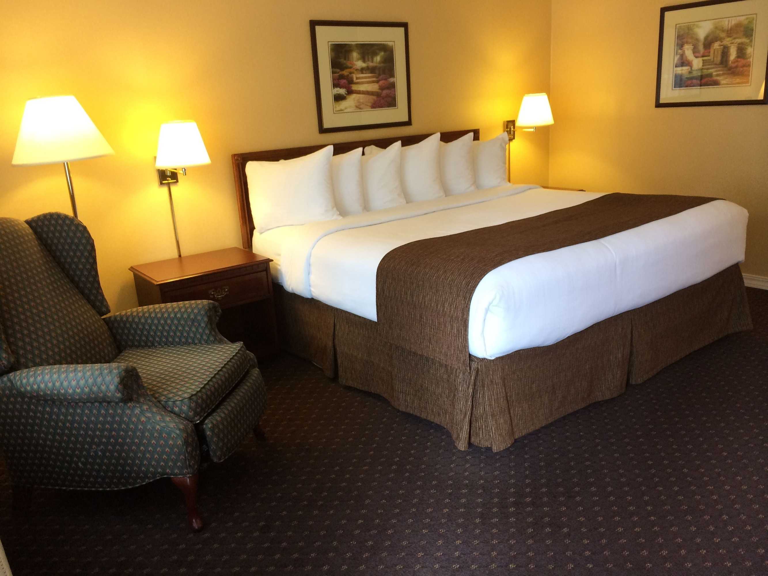 Gift card for Best Western Lakewood- Historic Landmark Gift card for Best Western Lakewood- Historic Landmark