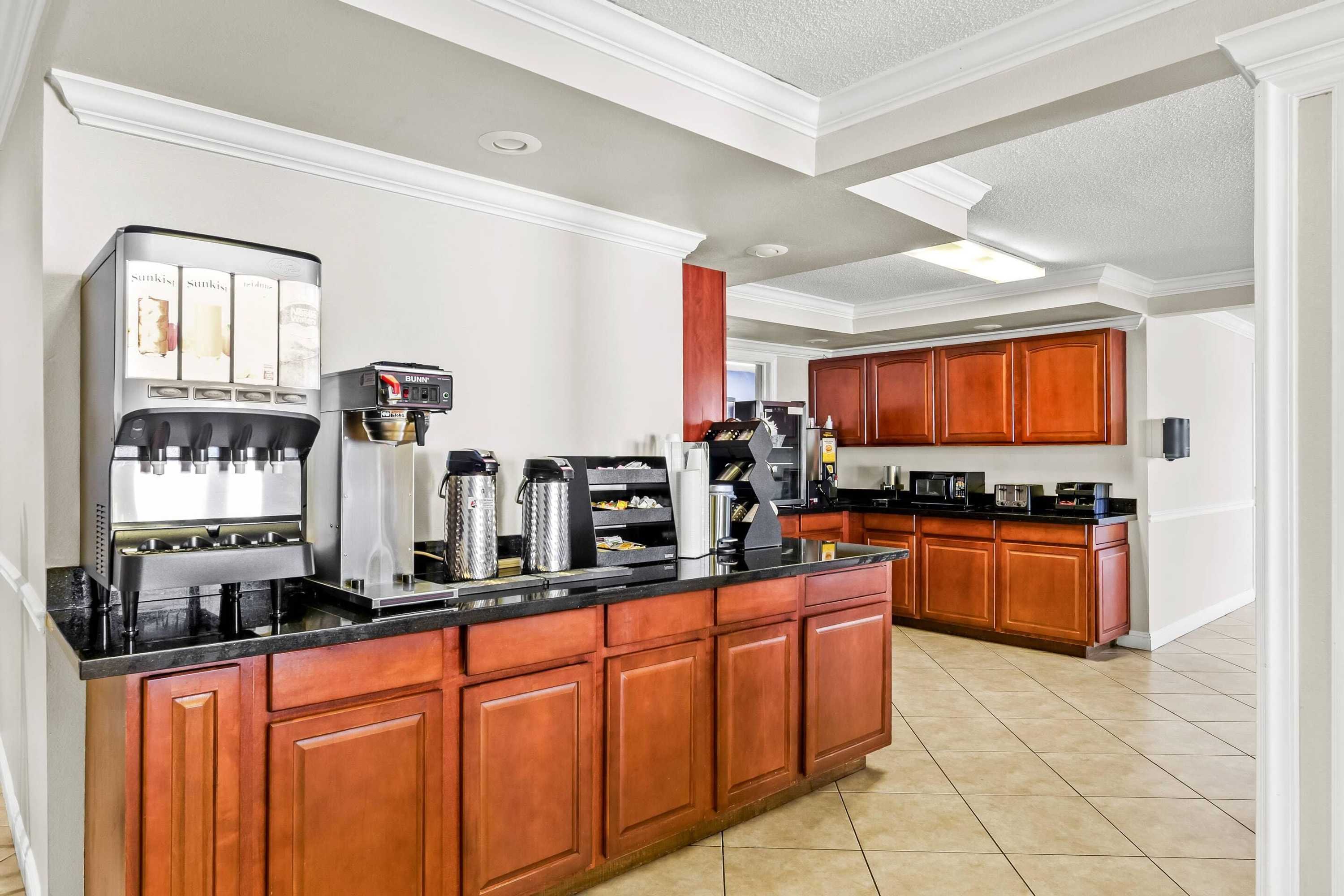 Gift card for Econo Lodge Mt Hope - Beckley North