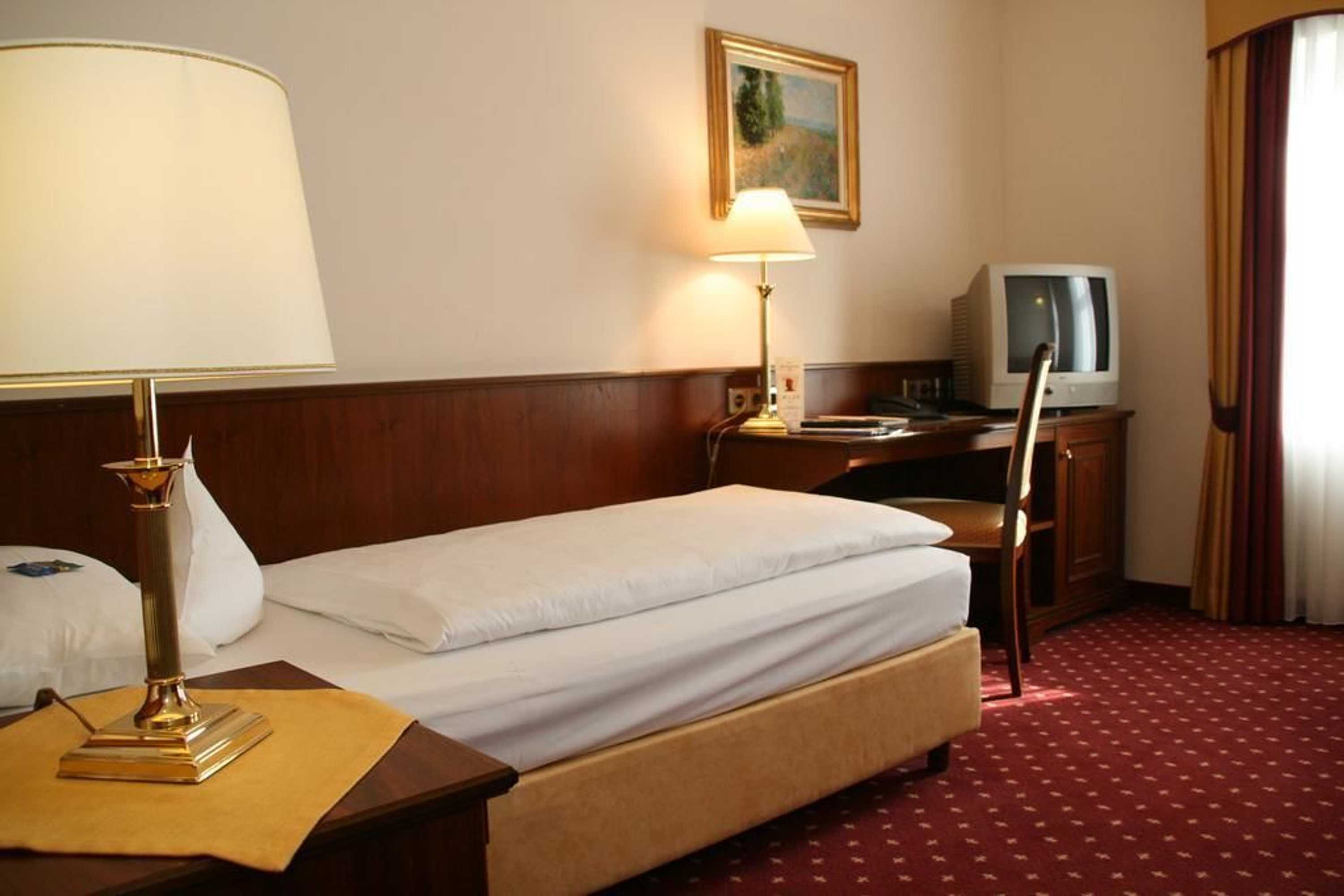Gift card for Landhotel Zum Hessenpark Gift card for Landhotel Zum Hessenpark