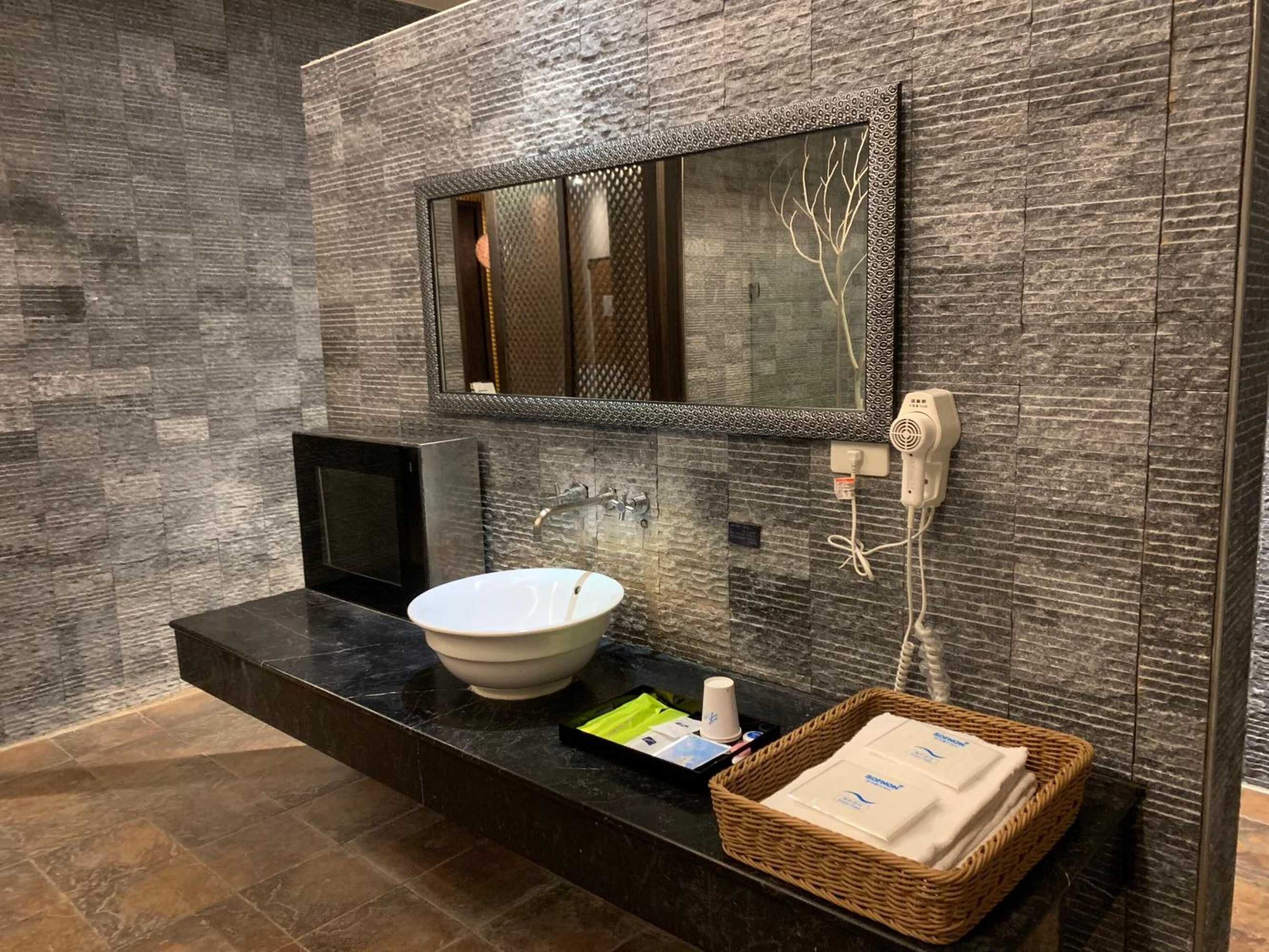 Gift card for Her Home Spa Motel Douliu Gift card for Her Home Spa Motel Douliu