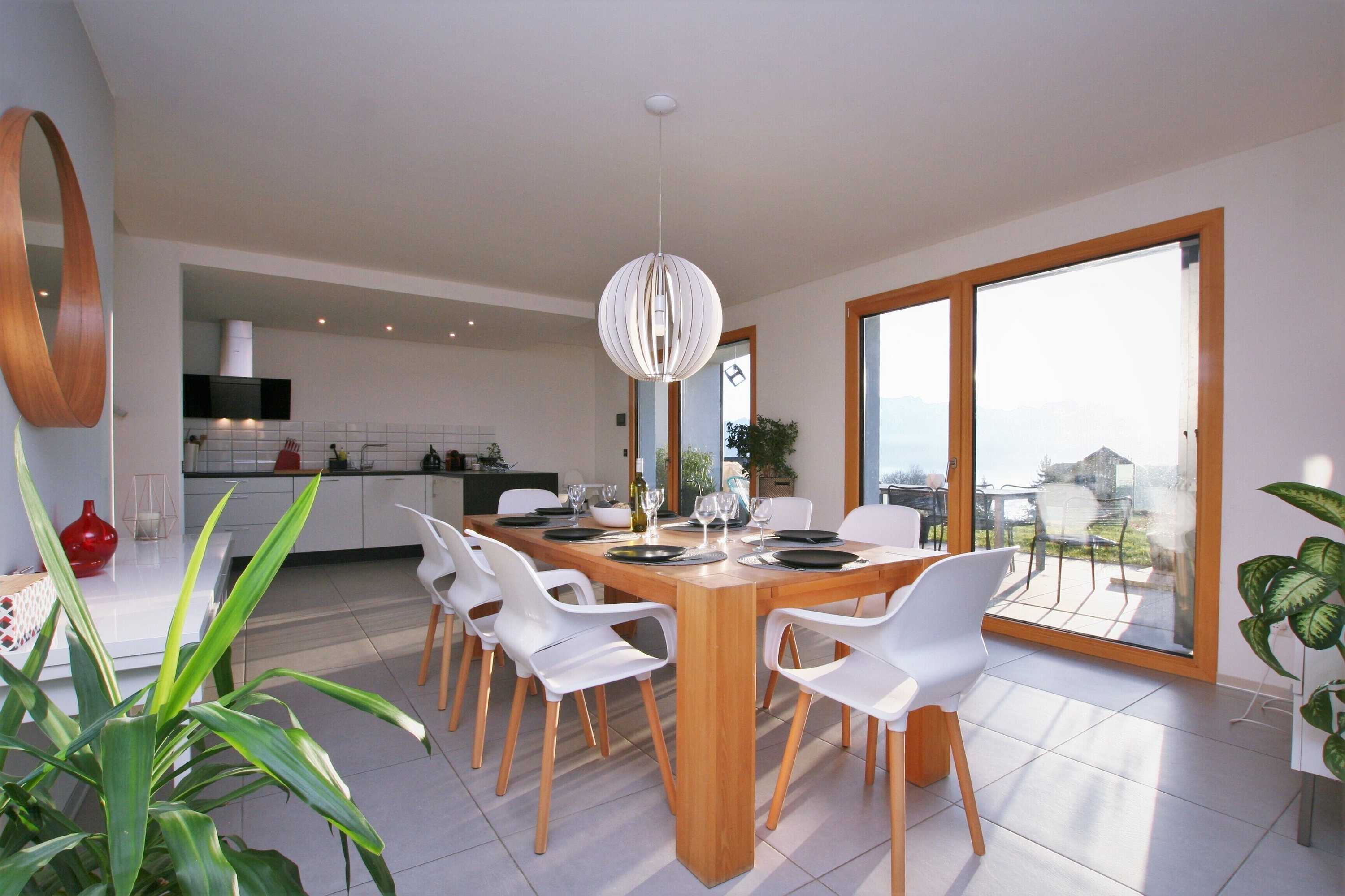 Gift card for Montreux Holiday Home Gift card for Montreux Holiday Home
