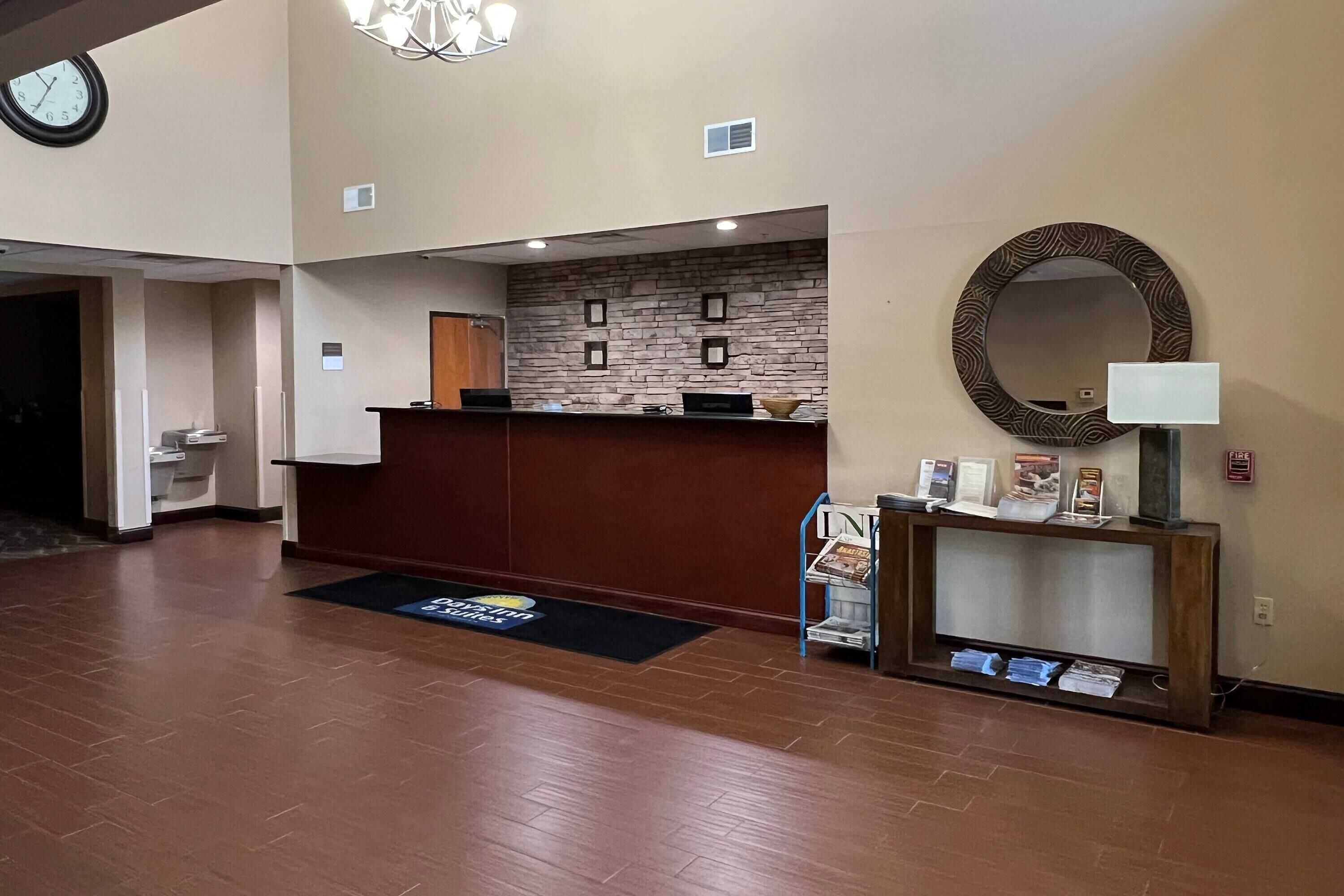 Gift card for Comfort Inn & Suites Manheim - Lebanon Gift card for Comfort Inn & Suites Manheim - Lebanon