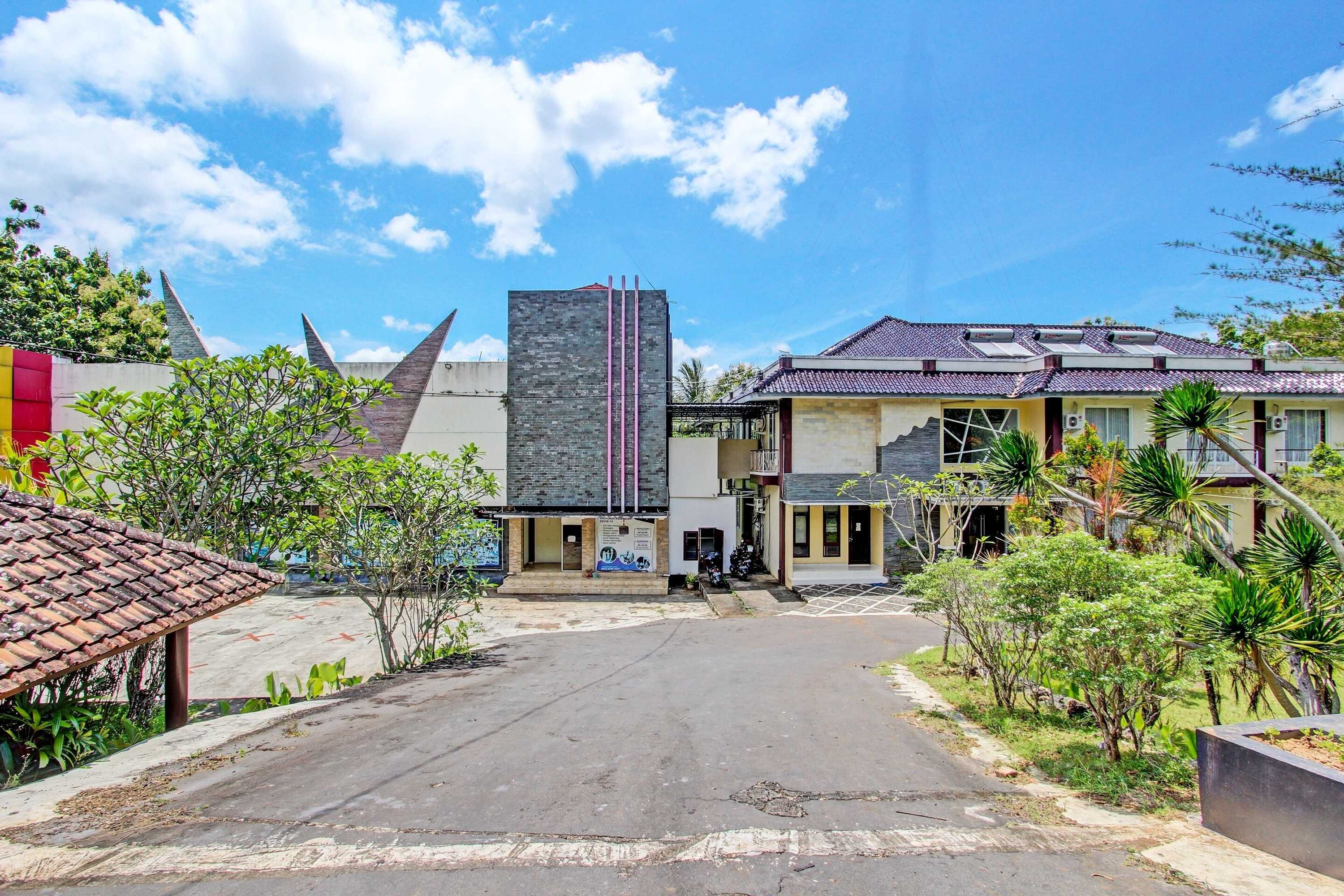 Gift card for Collection O Gunung Kidul Near Pindul Cave Formerly Orchid Hotel Gift card for Collection O Gunung Kidul Near Pindul Cave Formerly Orchid Hotel