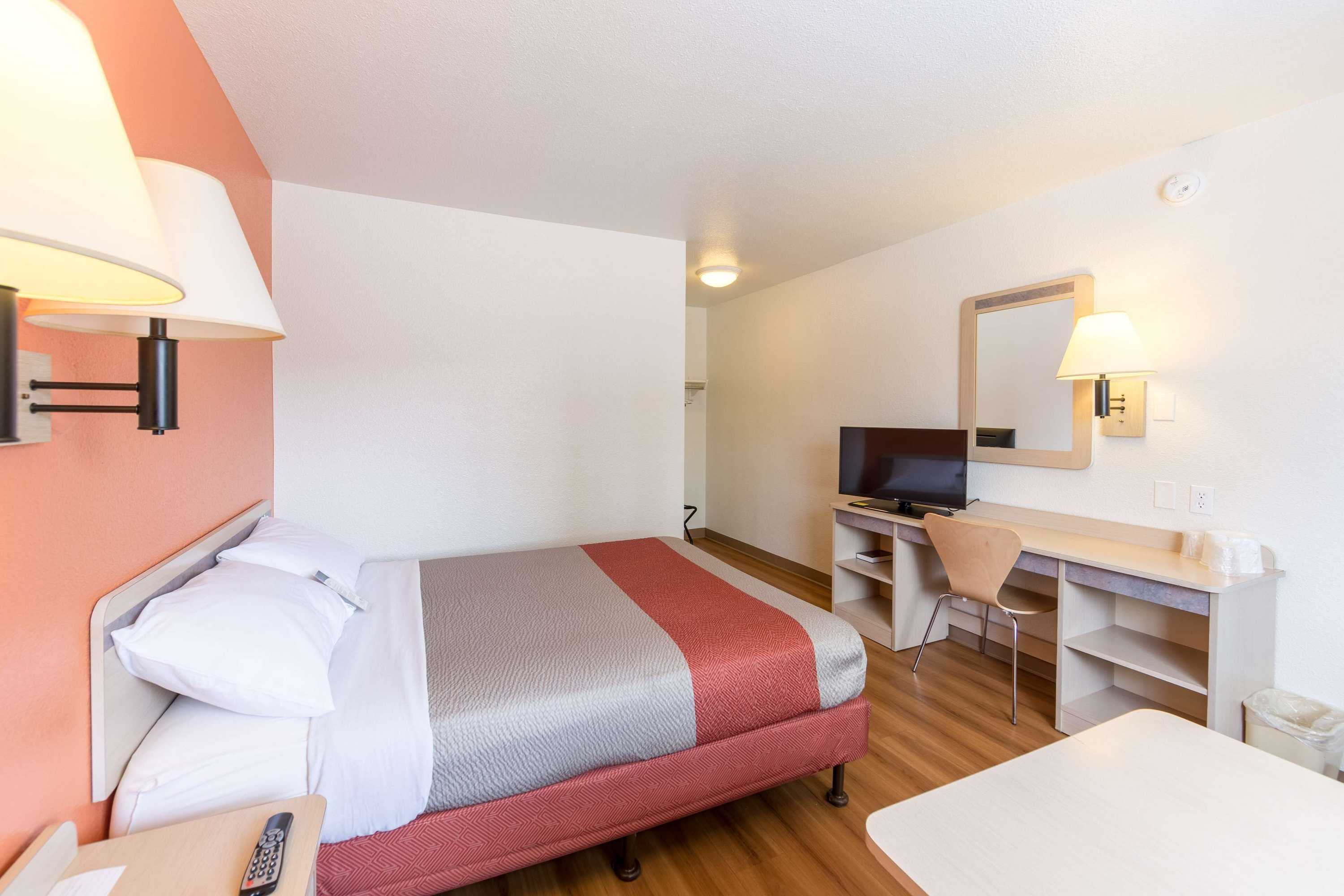 Gift card for Motel 6 Klamath Falls, OR Gift card for Motel 6 Klamath Falls, OR