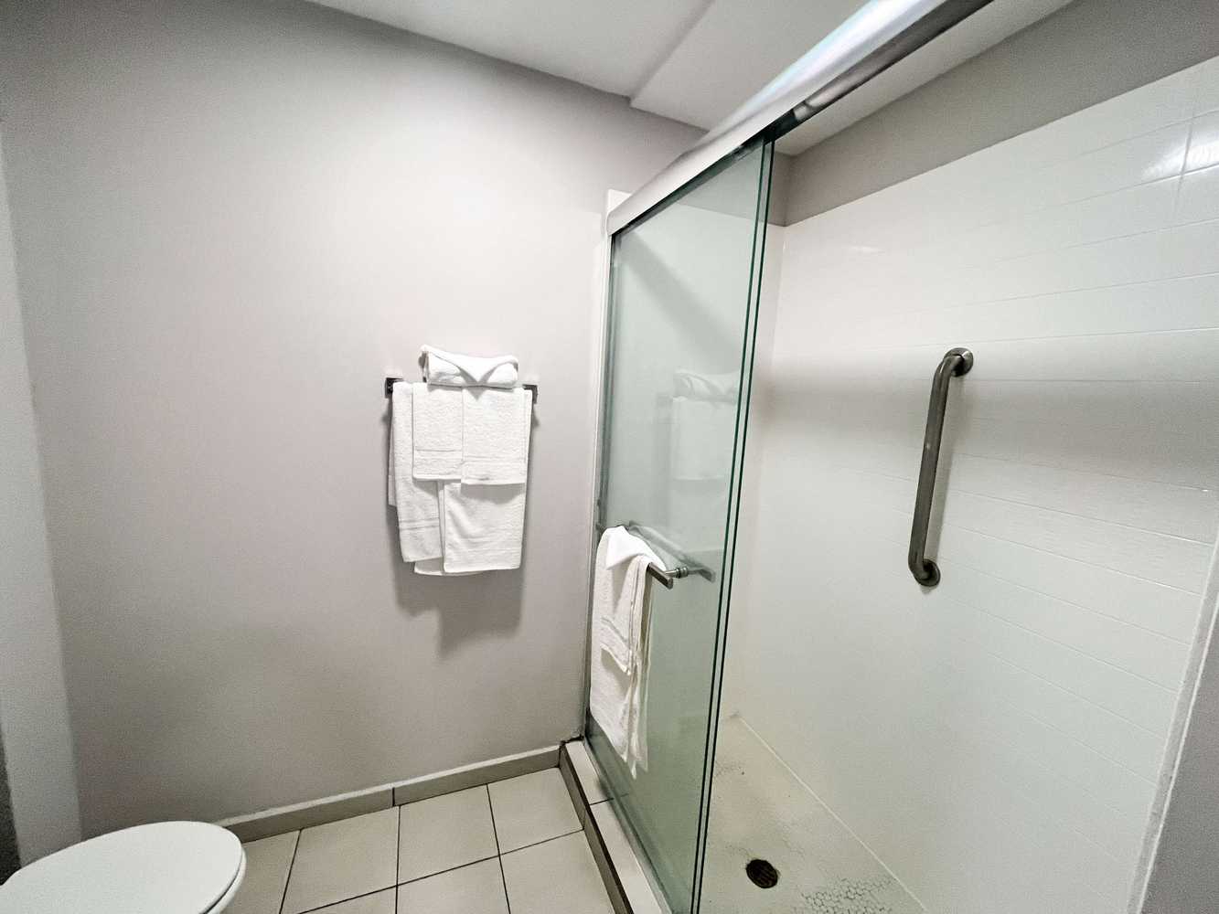 Gift card for Motel 6 Williamstown