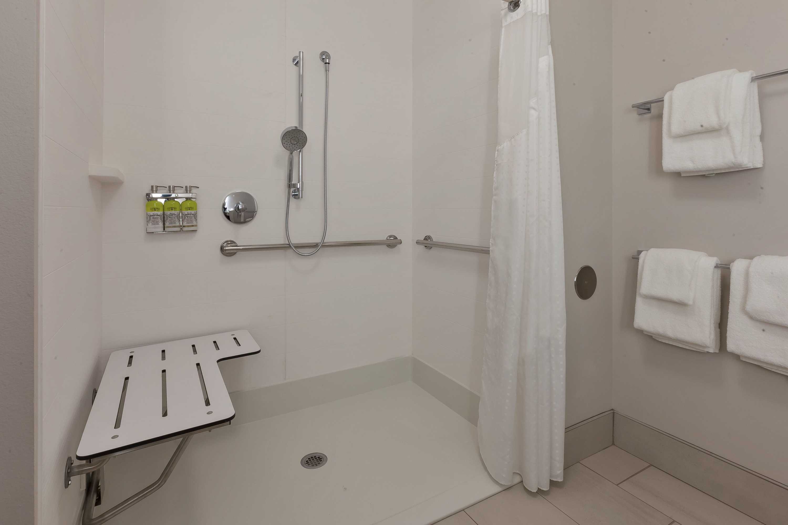 Gift card for Holiday Inn Express & Suites Eau Claire West I-94 by Ihg Gift card for Holiday Inn Express & Suites Eau Claire West I-94 by Ihg