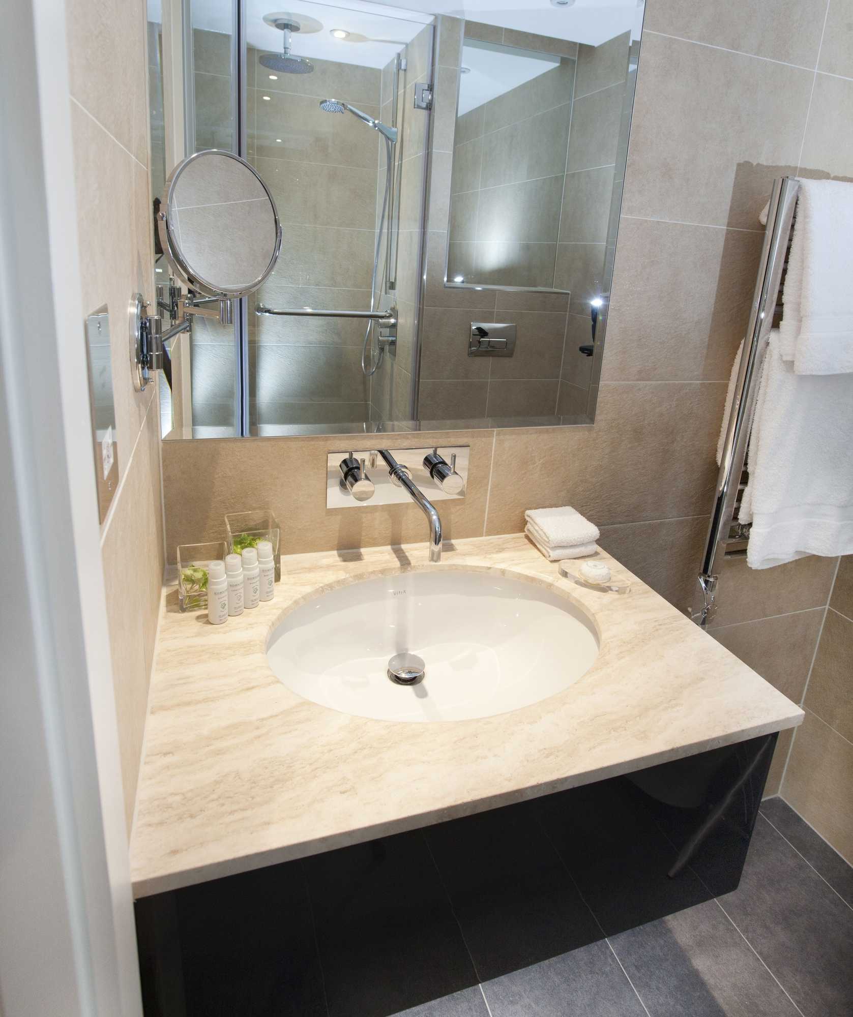 Gift card for Dorsett Shepherds Bush