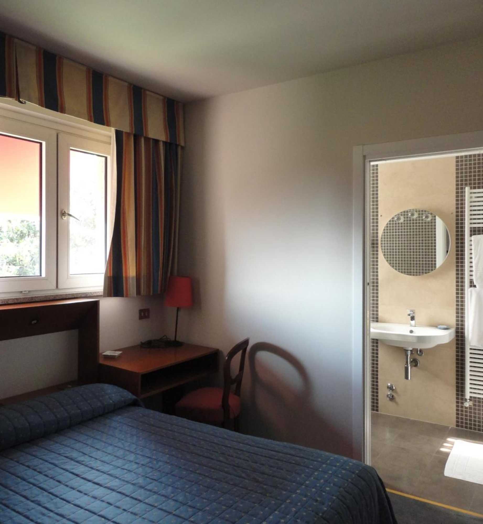 Gift card for Cravero Rooms