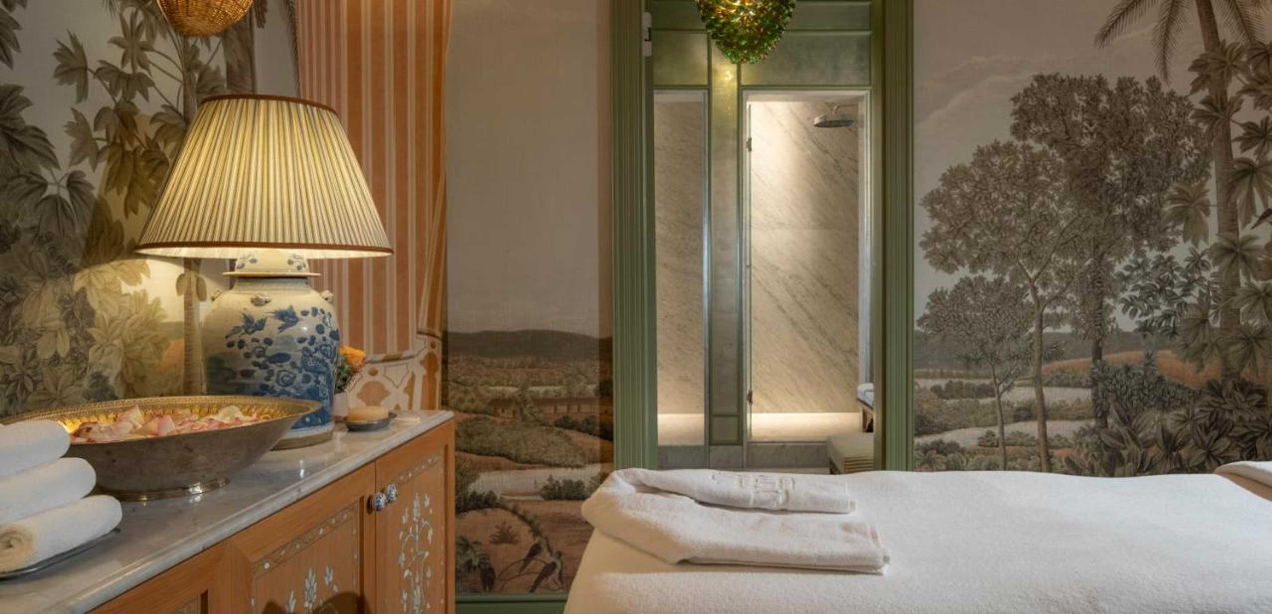 Gift card for Albergo Hotel