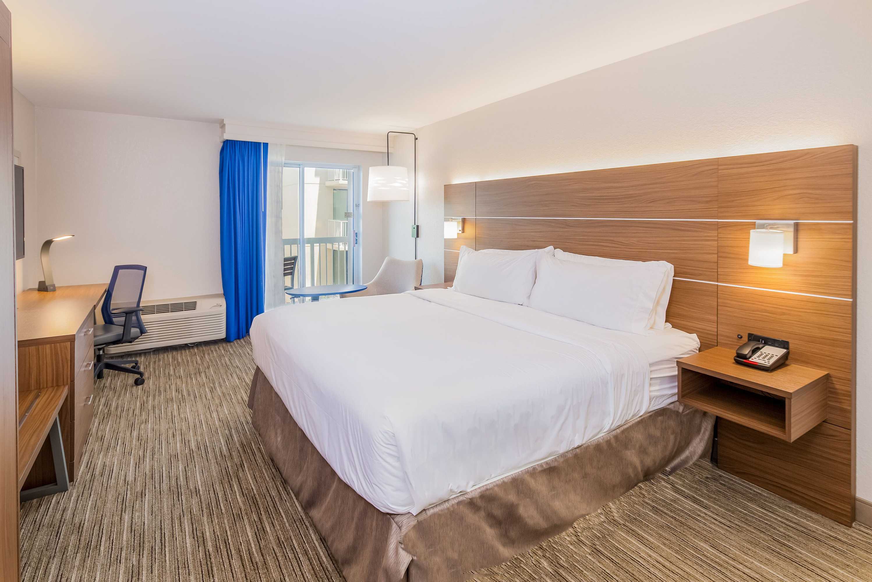 Gift card for Holiday Inn Express Orange Beach by Ihg Gift card for Holiday Inn Express Orange Beach by Ihg