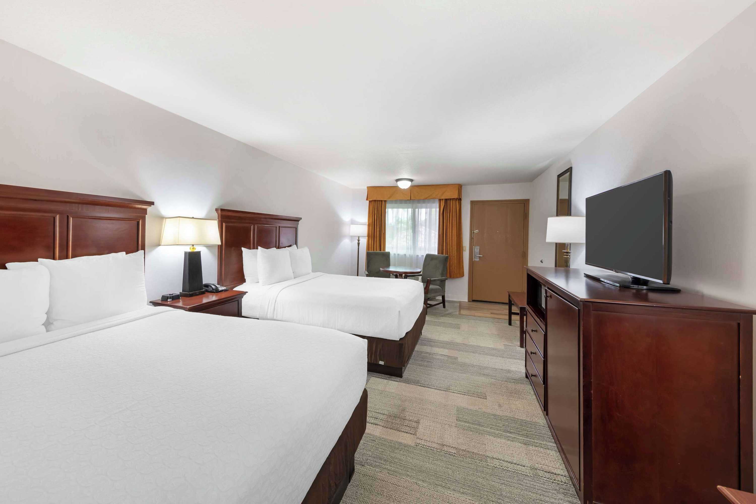 Gift card for Best Western Plus Redondo Beach Inn Gift card for Best Western Plus Redondo Beach Inn