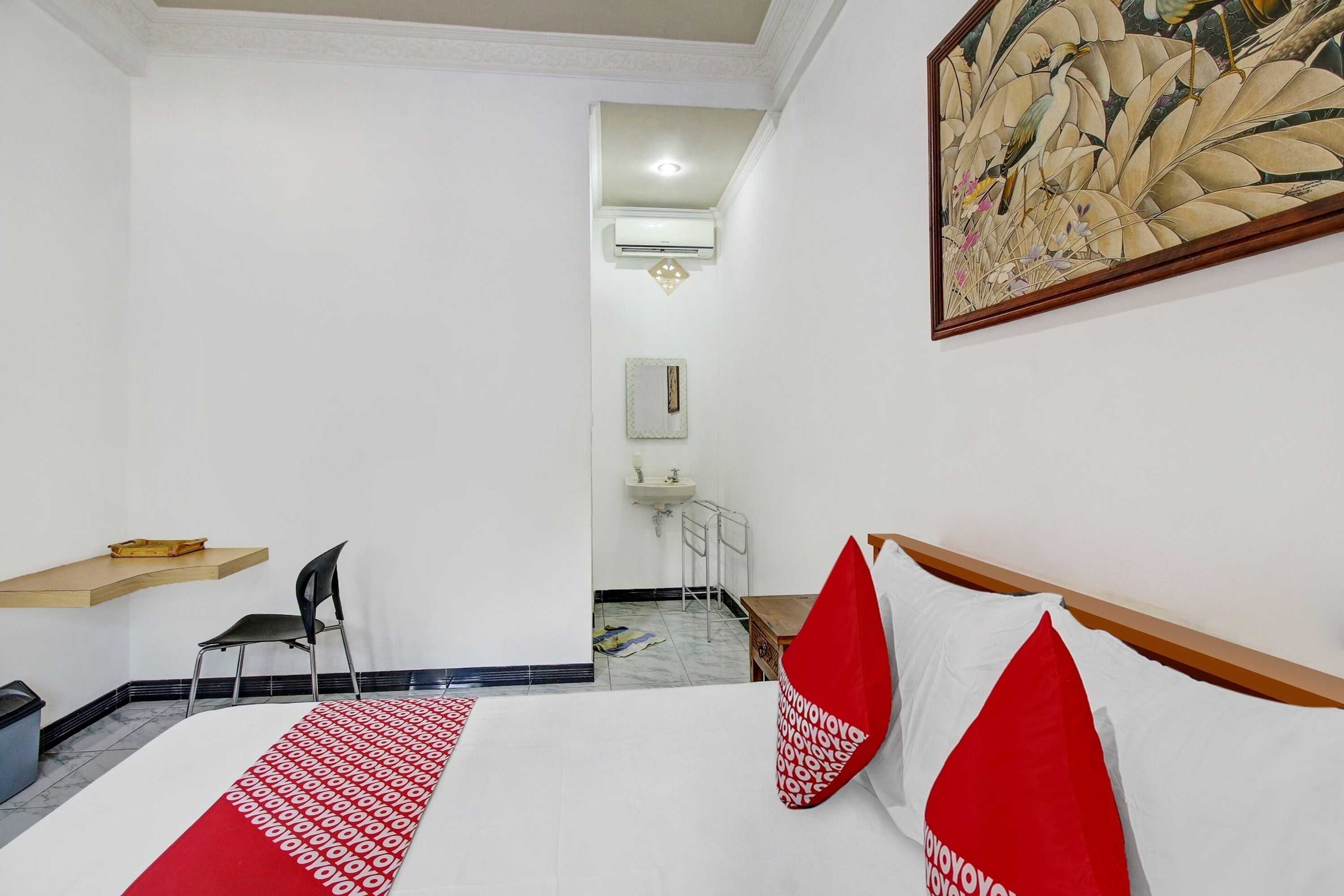 Gift card for Super Oyo 90672 Adhya Guest House Lombok Gift card for Super Oyo 90672 Adhya Guest House Lombok