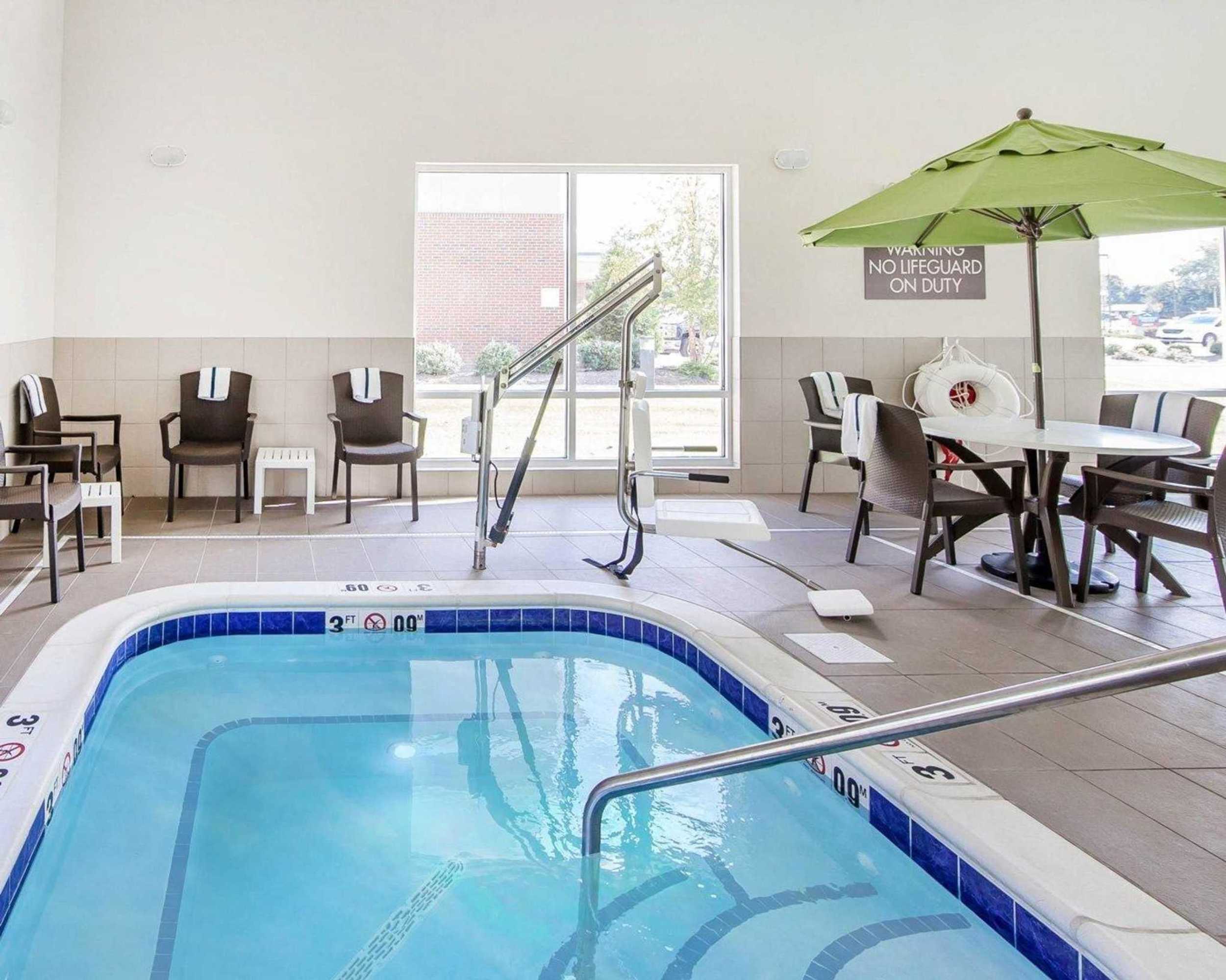 Gift card for Comfort Suites Marietta - Parkersburg Gift card for Comfort Suites Marietta - Parkersburg