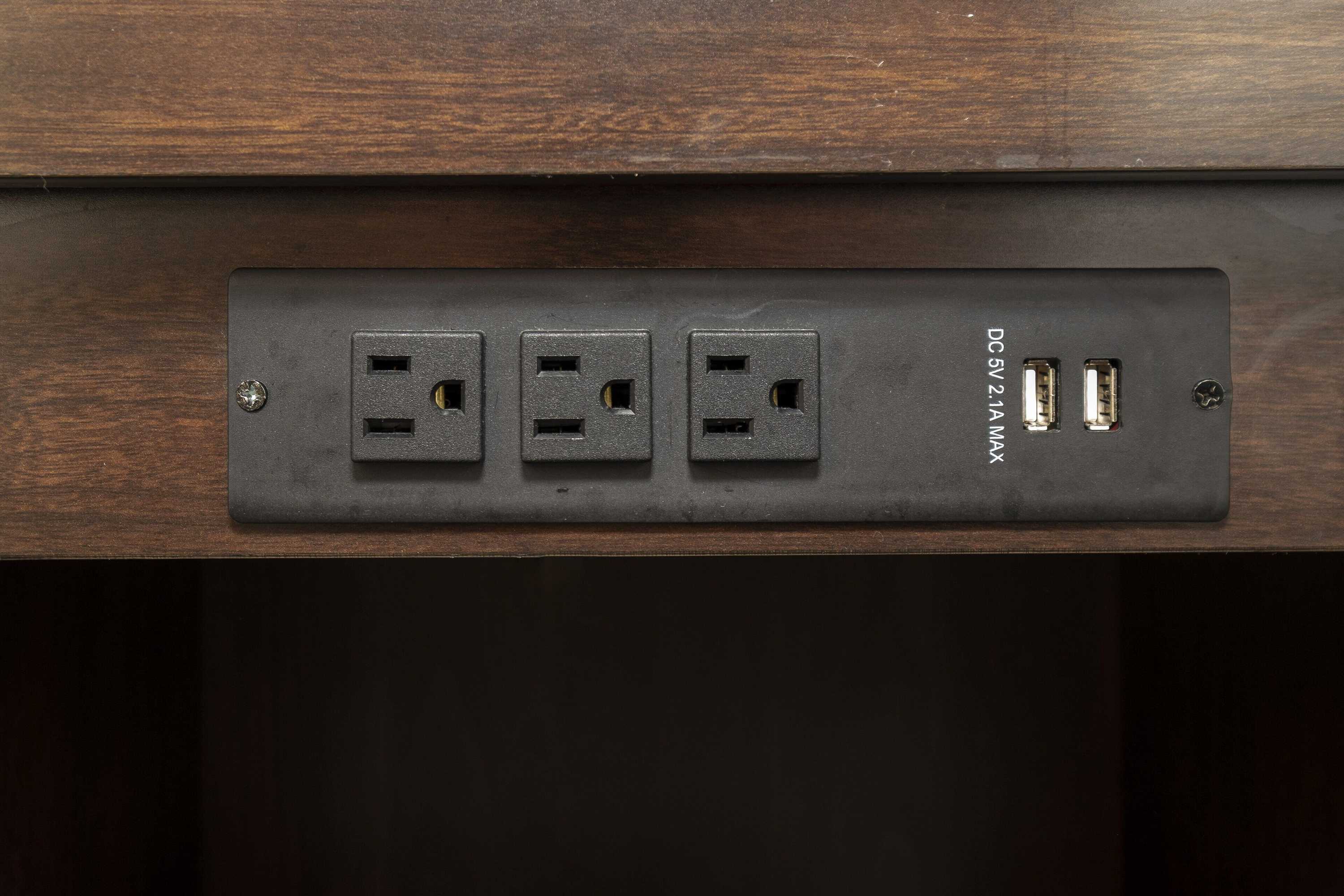 Gift card for Red Roof Inn & Suites Dover Downtown