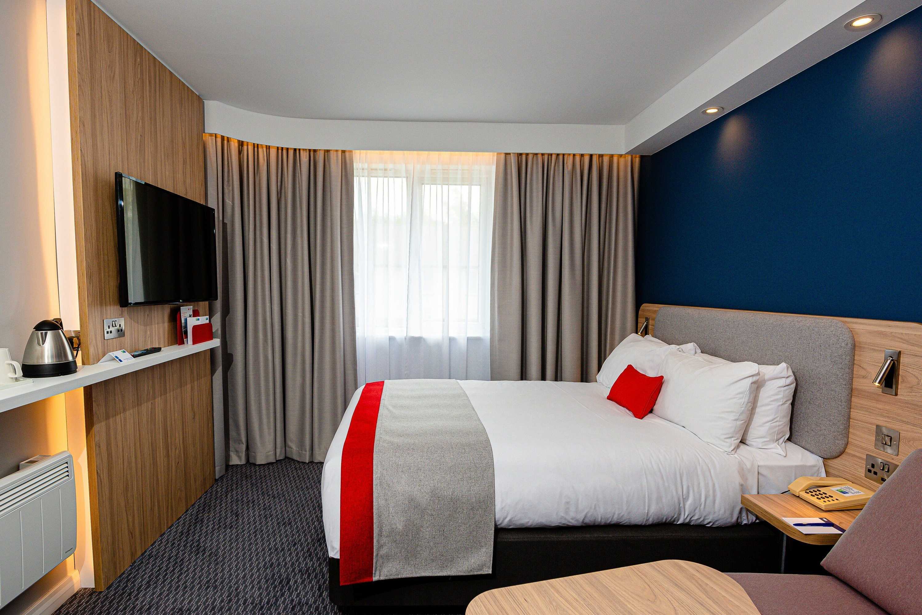Gift card for Holiday Inn Express Canterbury by Ihg Gift card for Holiday Inn Express Canterbury by Ihg