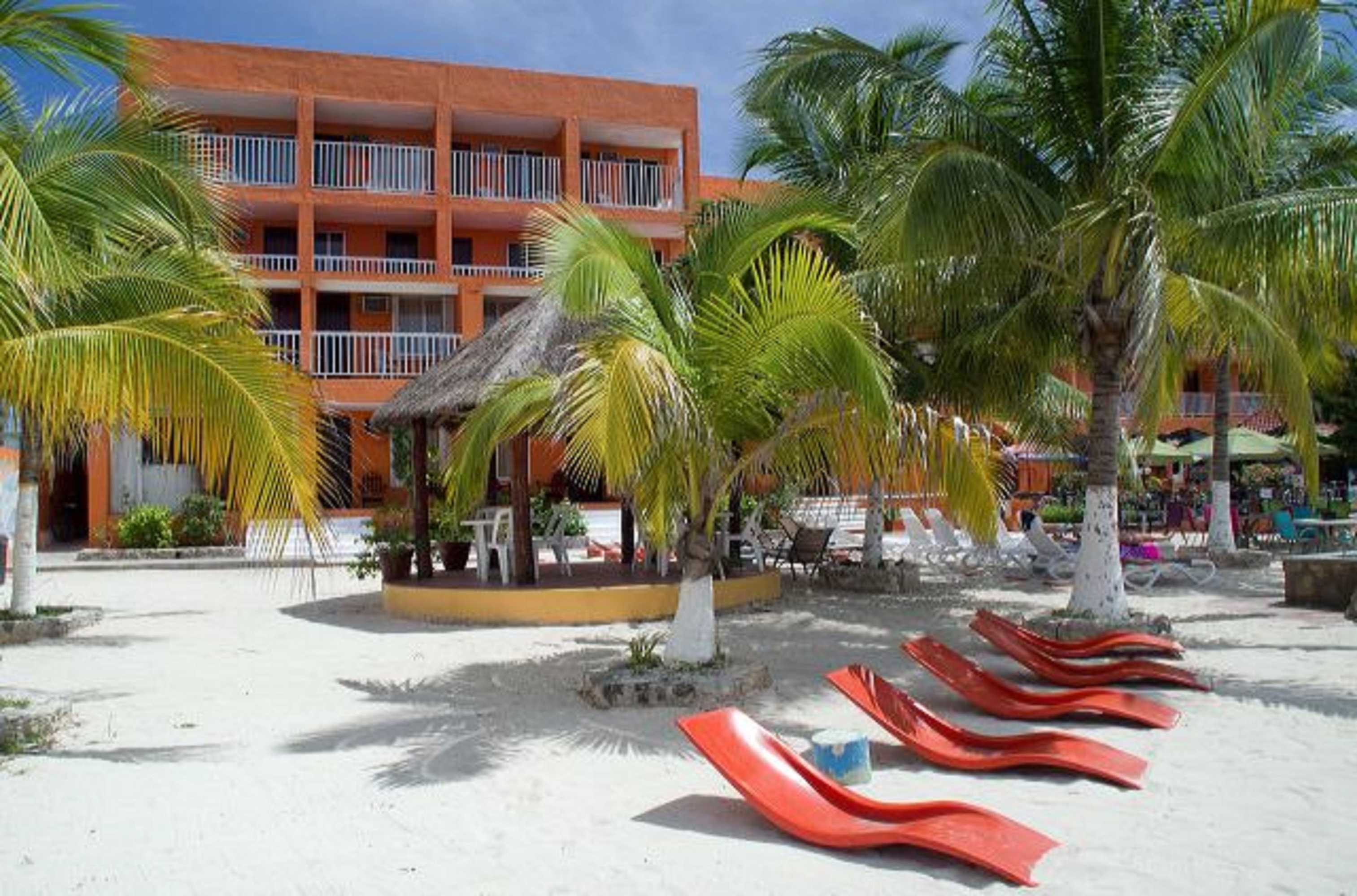 Gift card for Hotel Barracuda Cozumel Gift card for Hotel Barracuda Cozumel