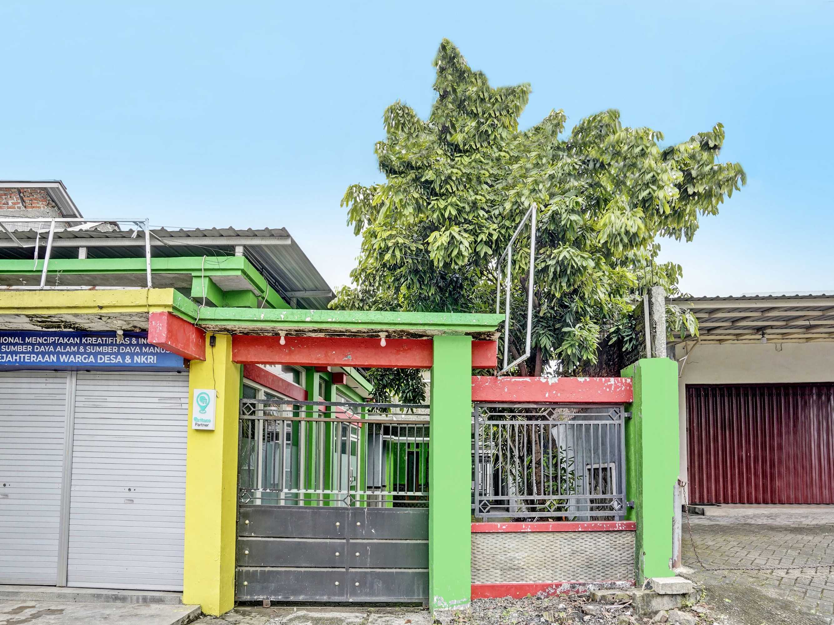 Gift card for Oyo 92086 Fun Guesthouse Syariah Gift card for Oyo 92086 Fun Guesthouse Syariah