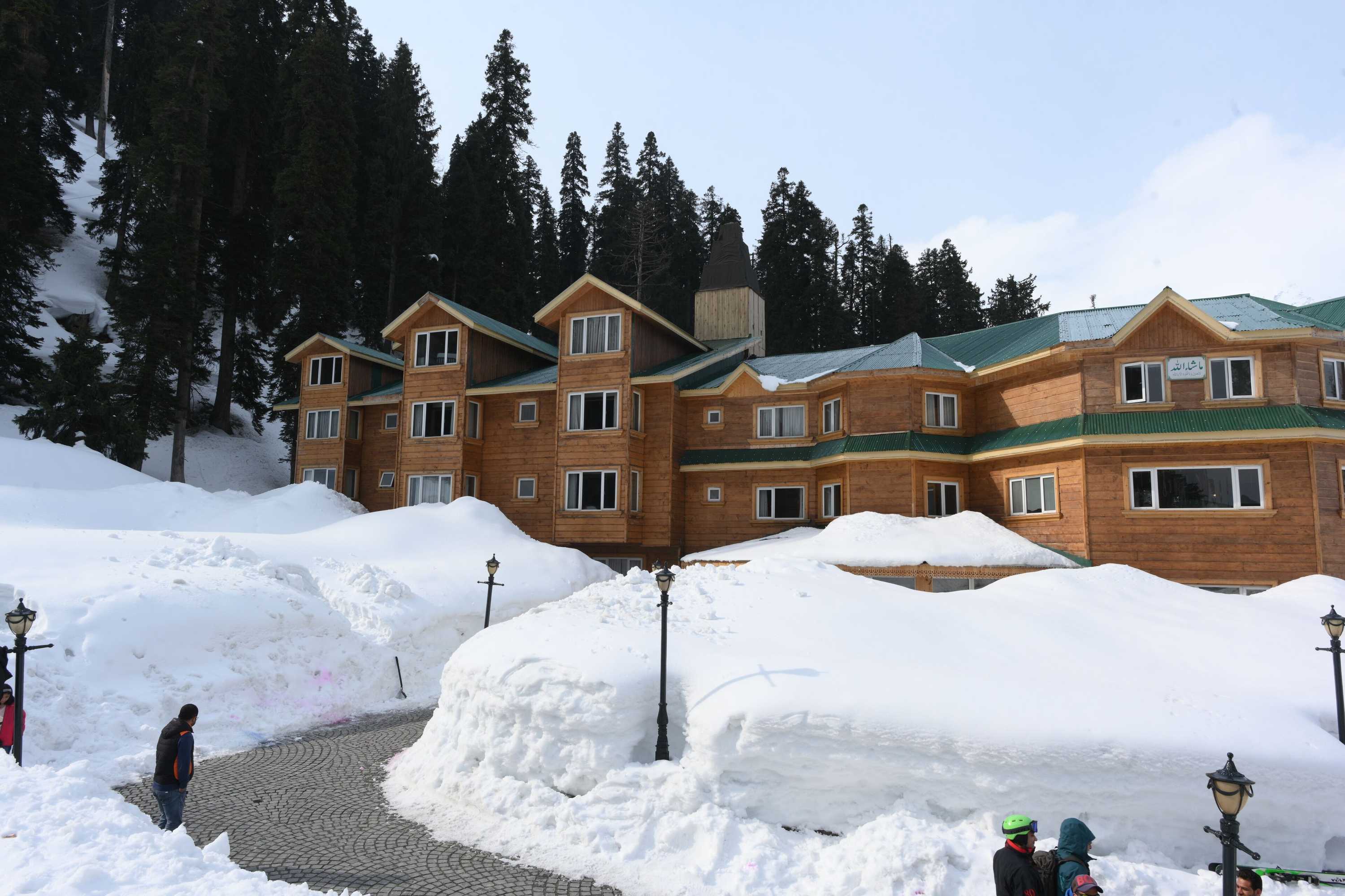 Gift card for Kolahoi Green Heights Gulmarg Gift card for Kolahoi Green Heights Gulmarg