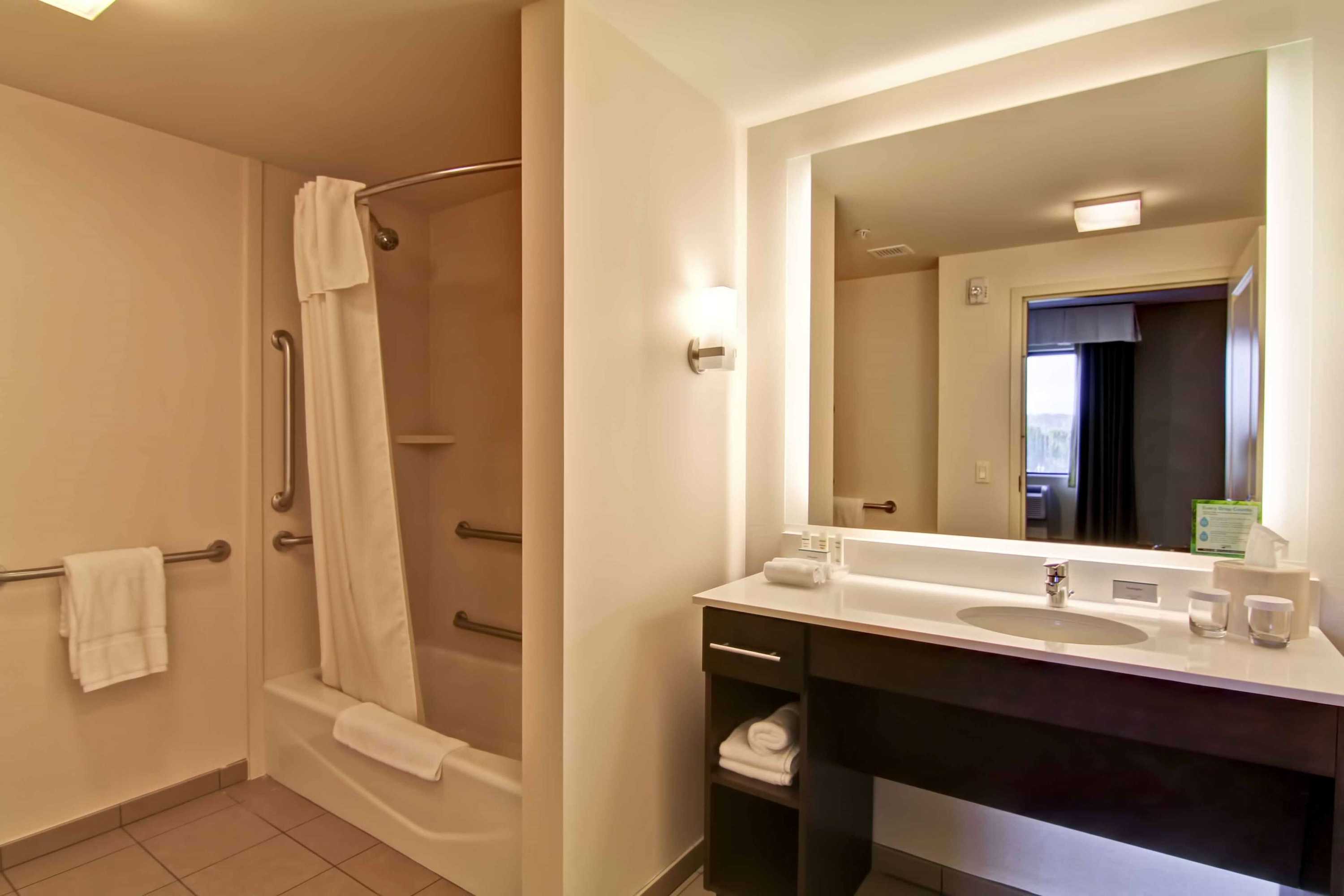 Gift card for Homewood Suites by Hilton Seattle-Issaquah Gift card for Homewood Suites by Hilton Seattle-Issaquah