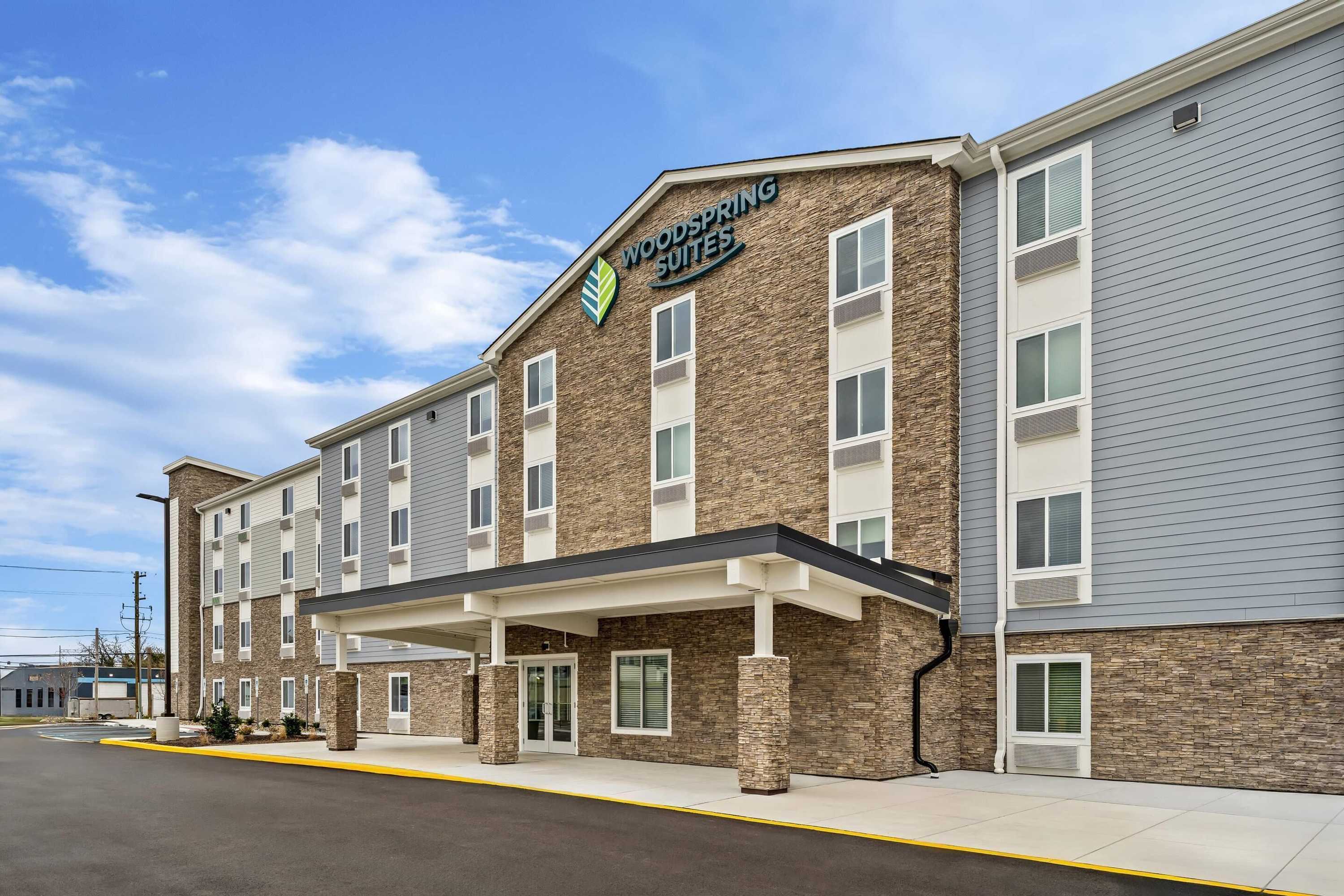 Gift card for Woodspring Suites Wilmington Riverfront